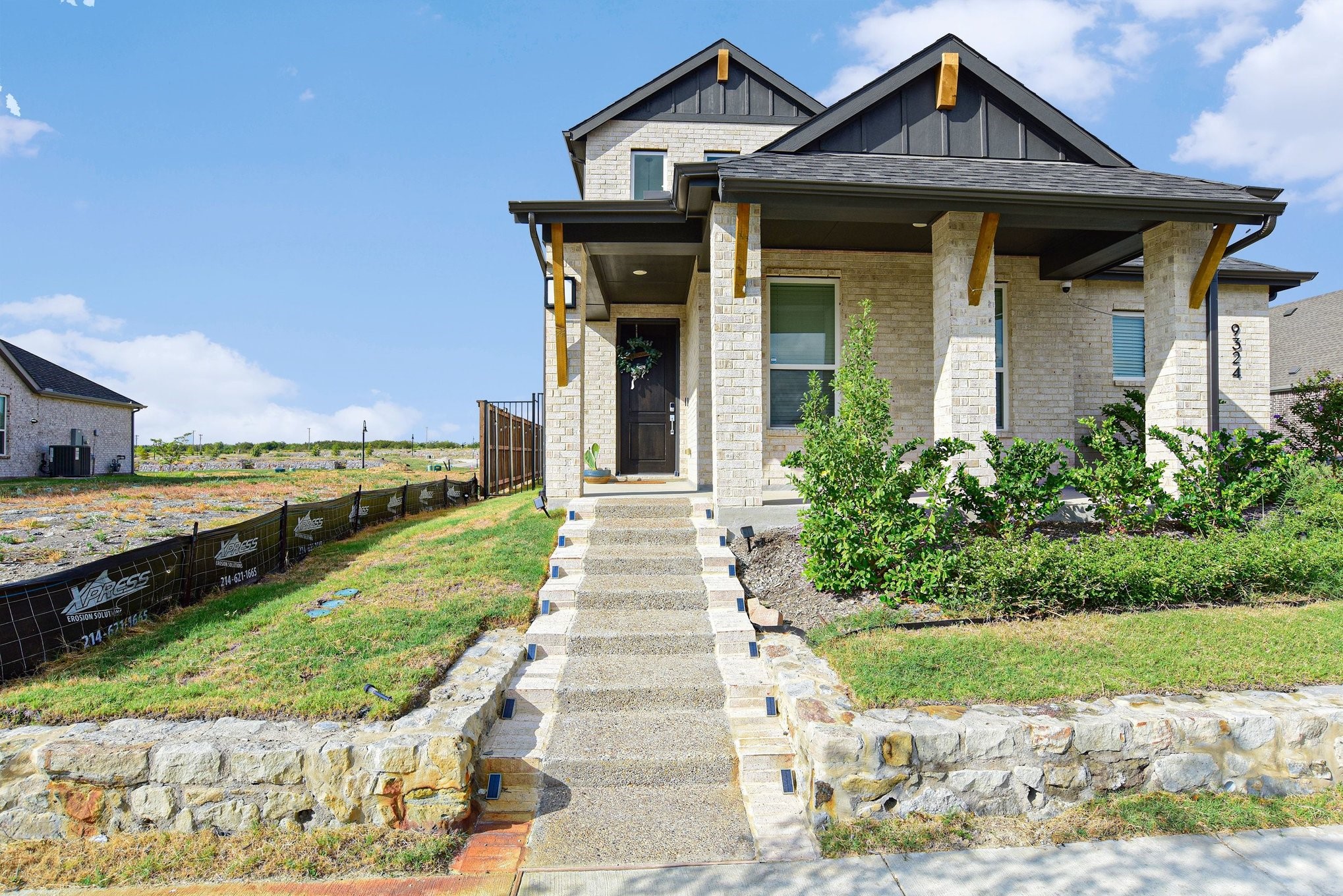 9324 Laurel Wreath Drive