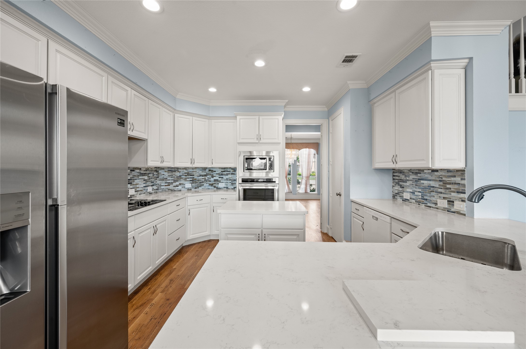 4017 Beacon Street
