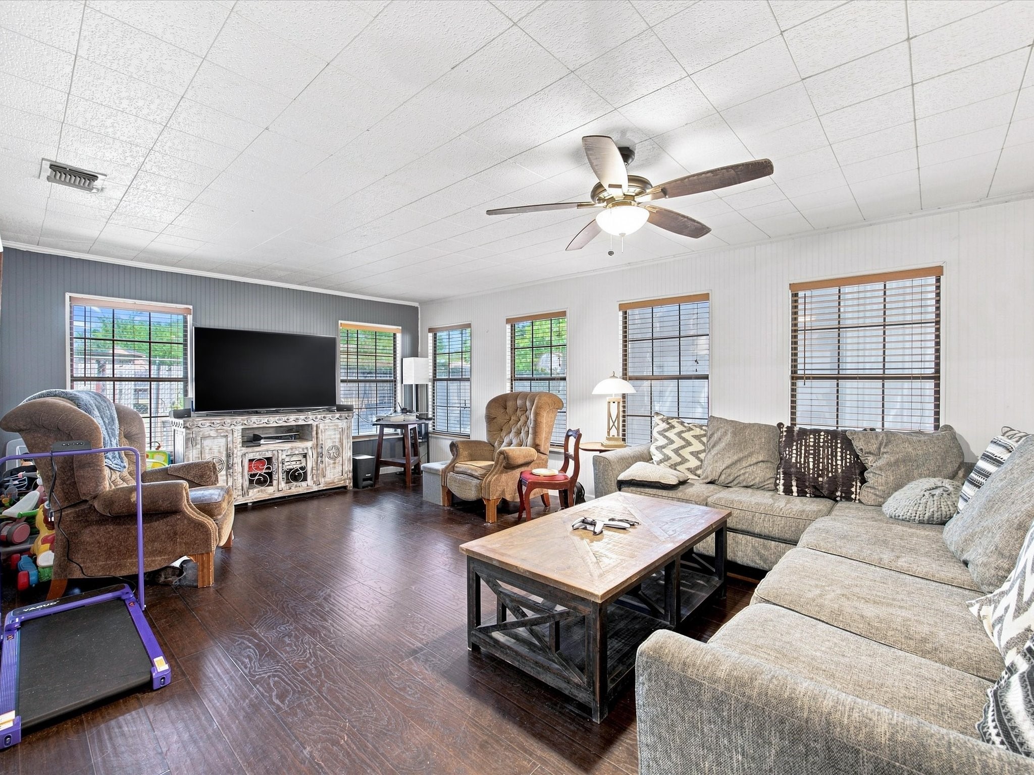100 NW Jill Ann Drive