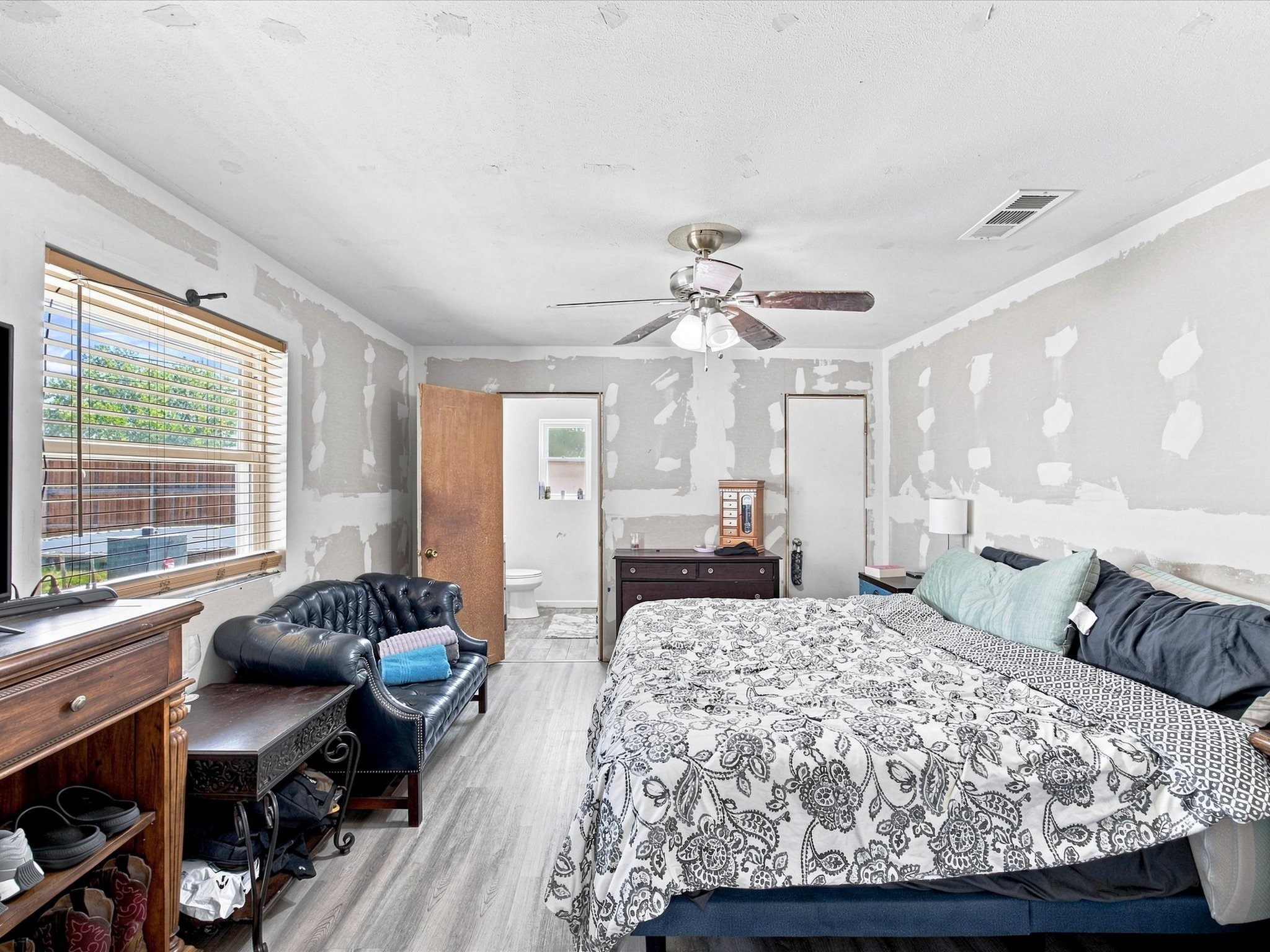 100 NW Jill Ann Drive