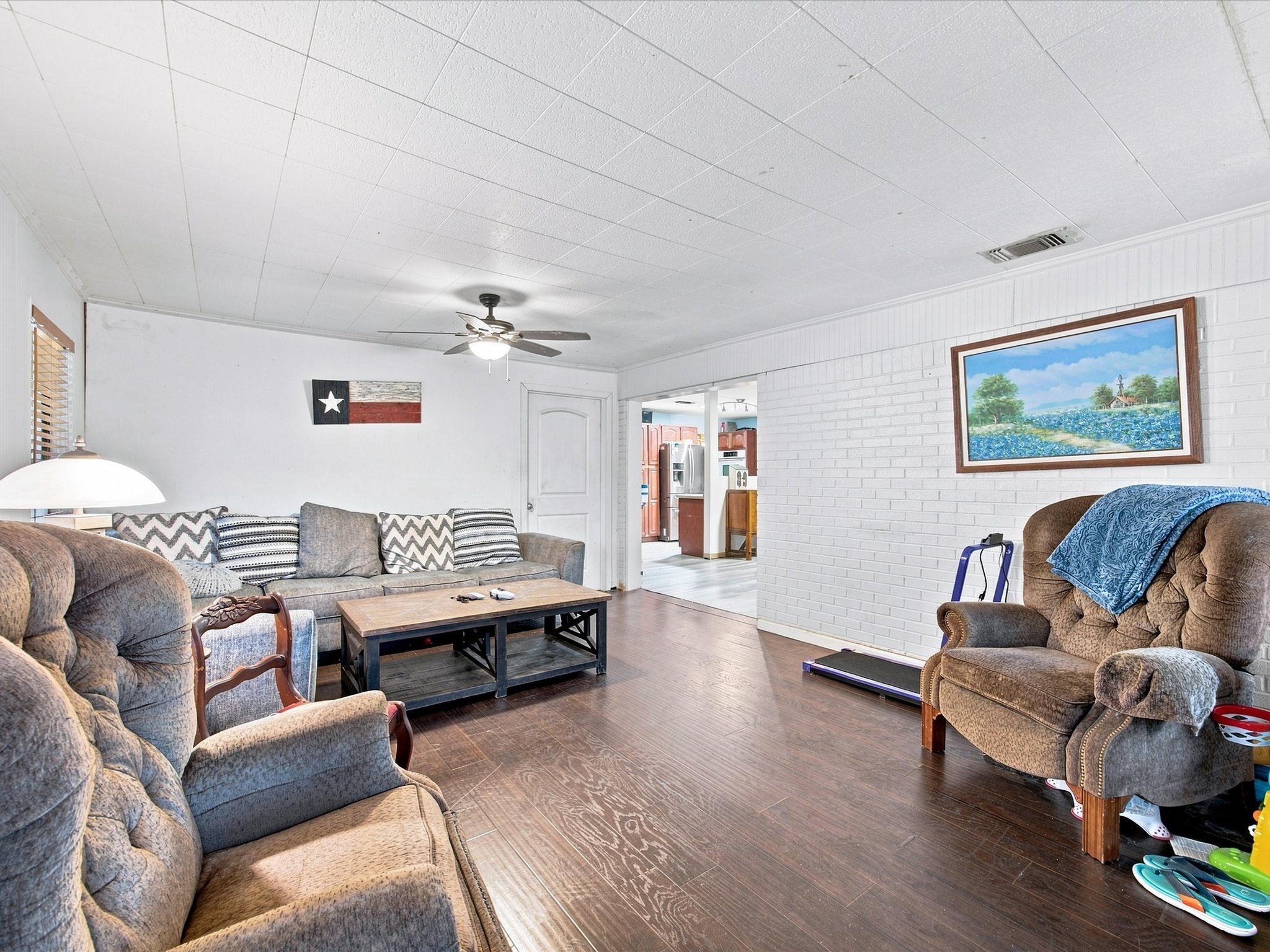 100 NW Jill Ann Drive