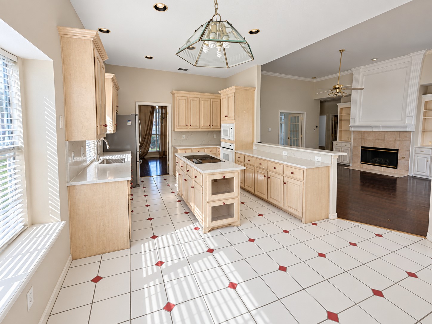 3900 Newhall Drive