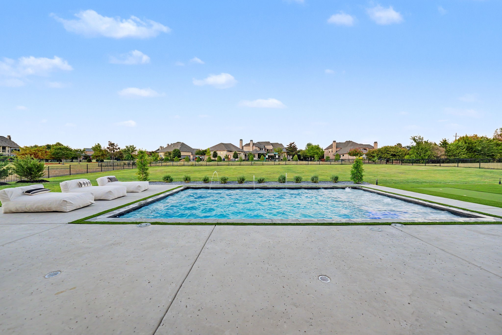 425 Dennis Bailey Lane