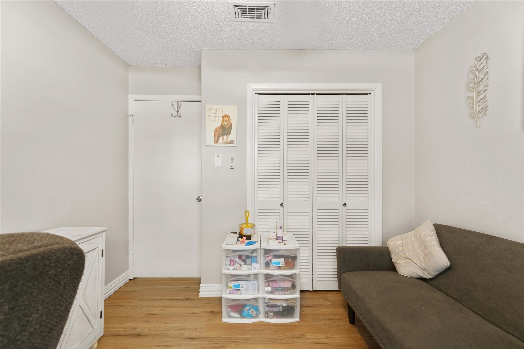 6054 Dunson Drive