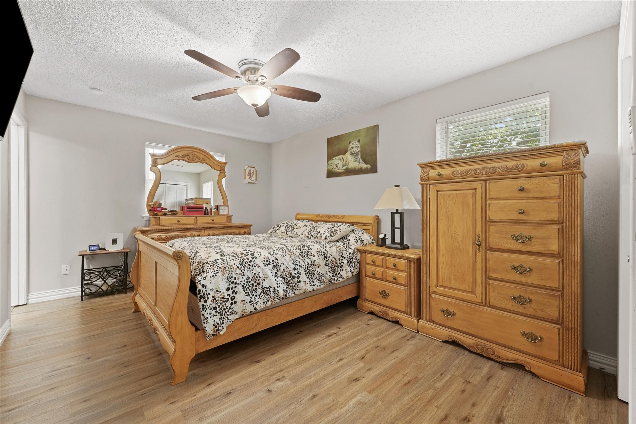 6054 Dunson Drive
