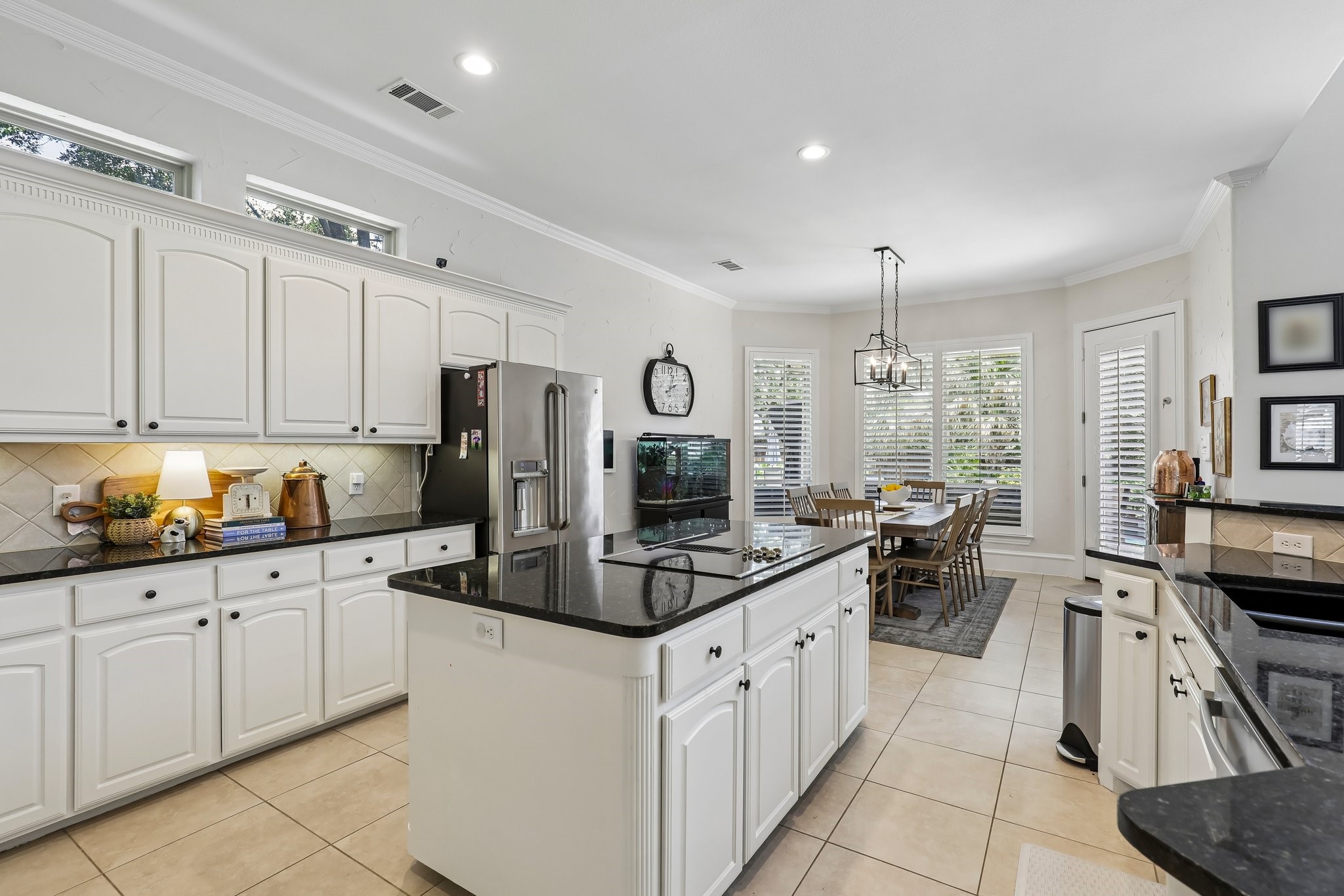 812 White Buffalo Lane