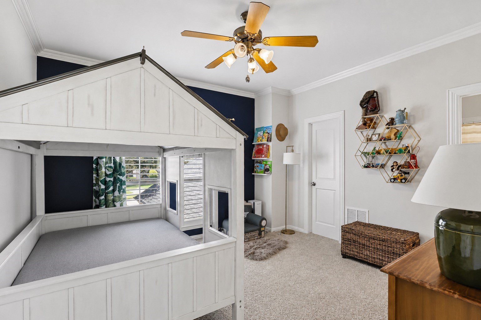 812 White Buffalo Lane