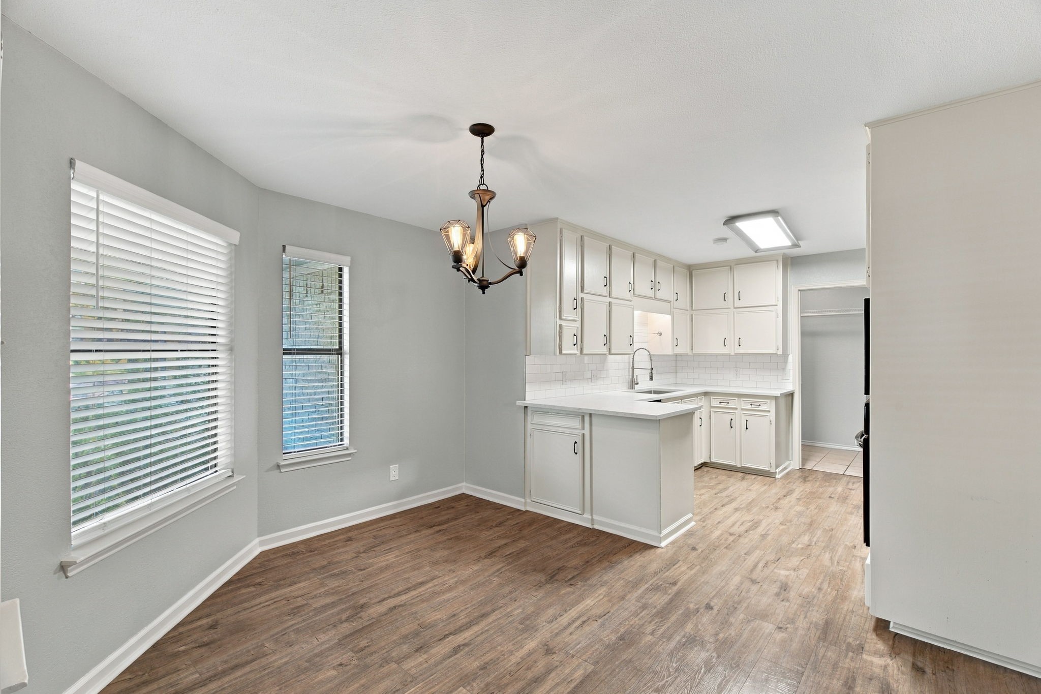 2311 Bluebird Court