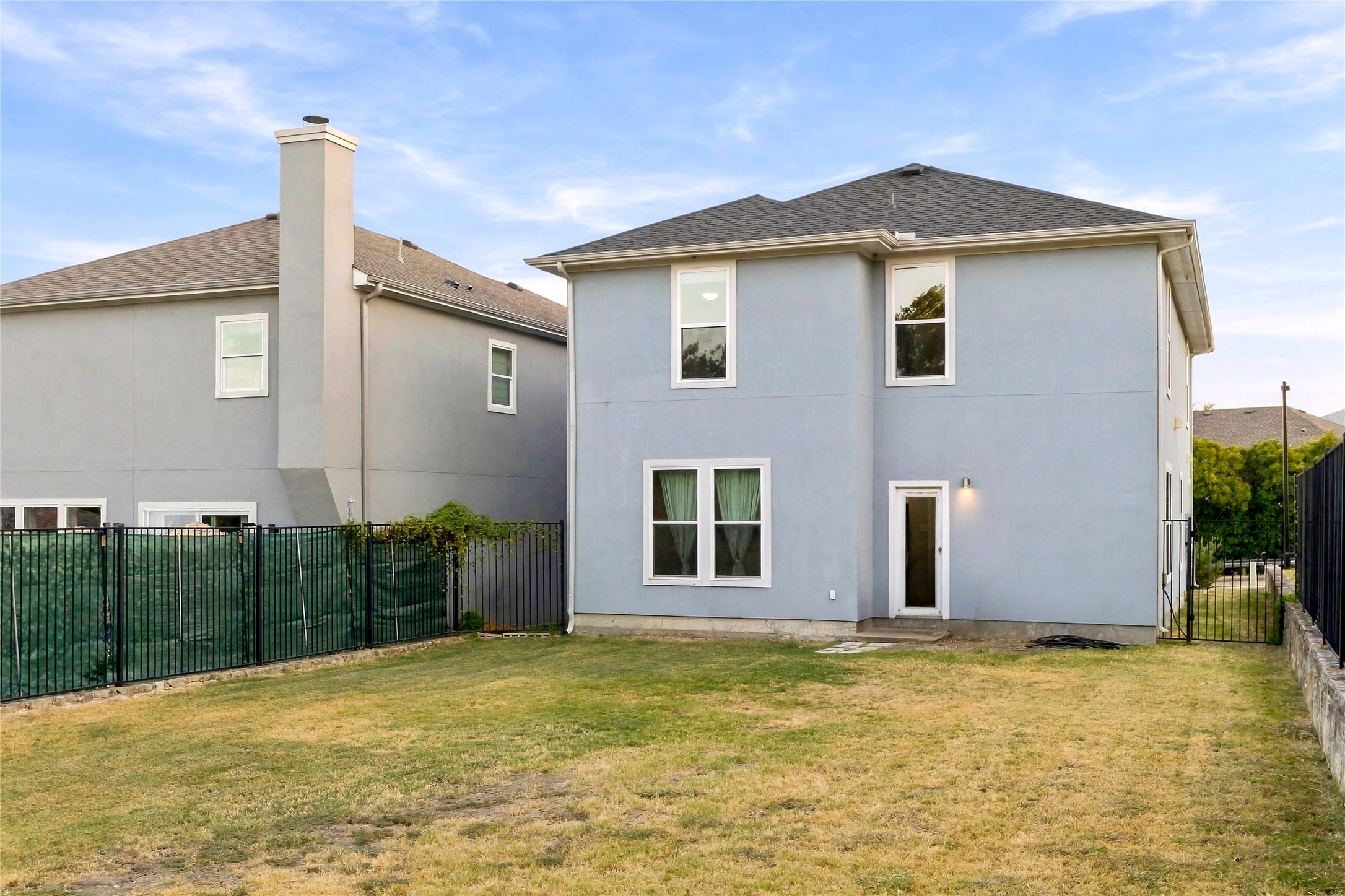 5505 Longcrest Drive