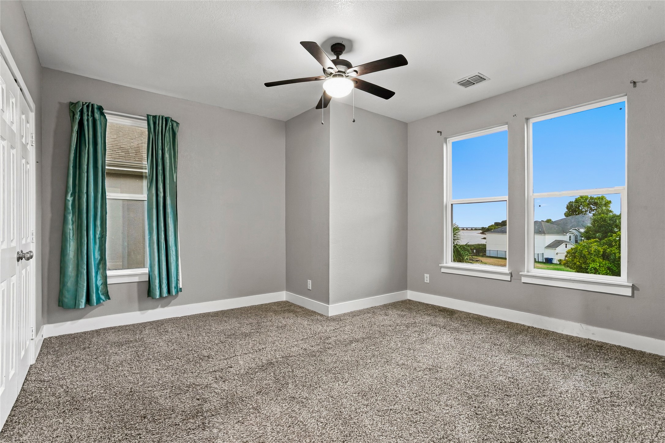 5505 Longcrest Drive