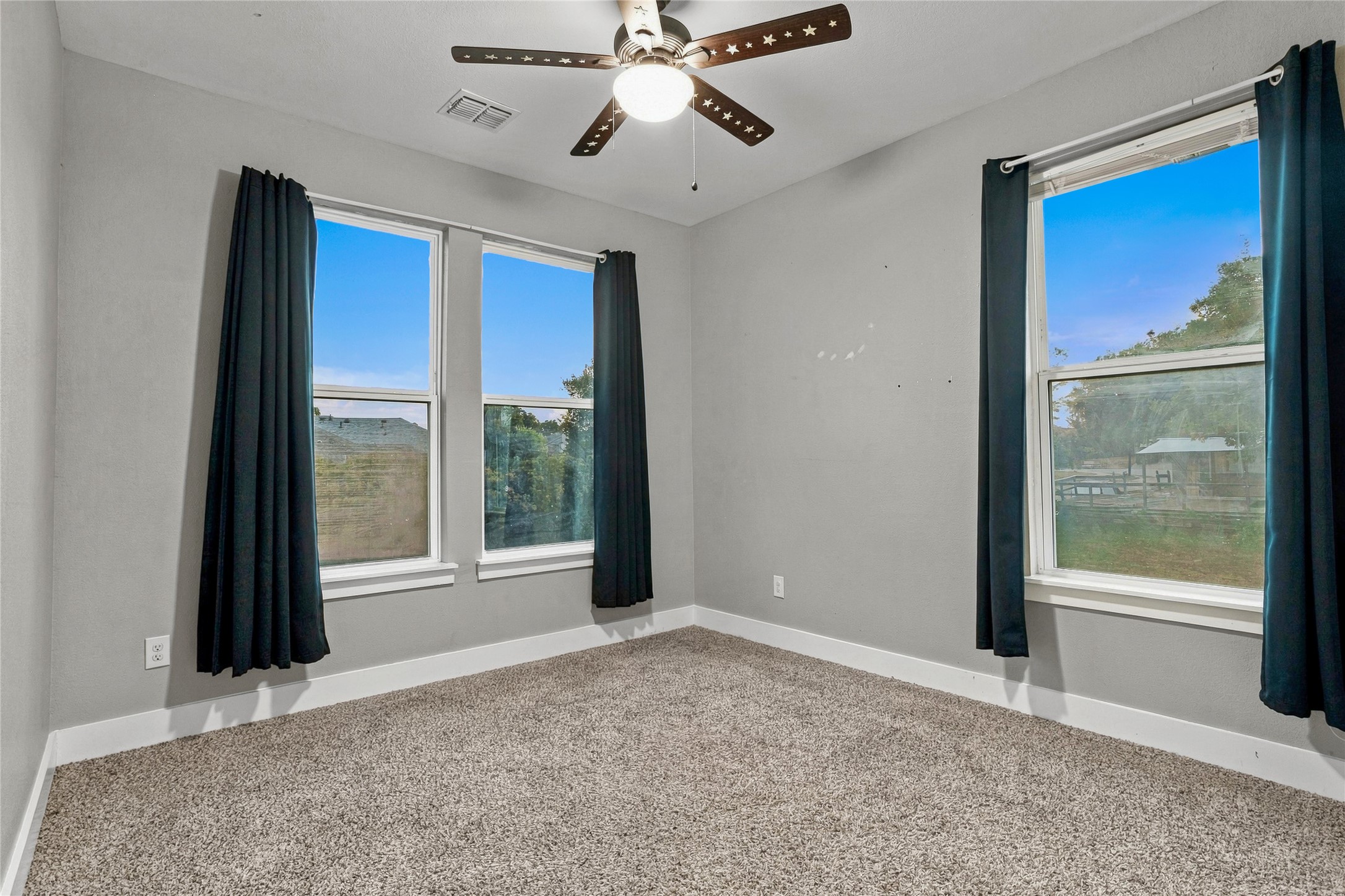 5505 Longcrest Drive