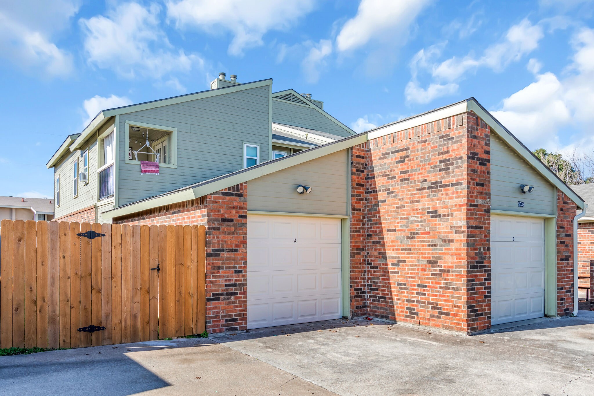 5033 Winder Court