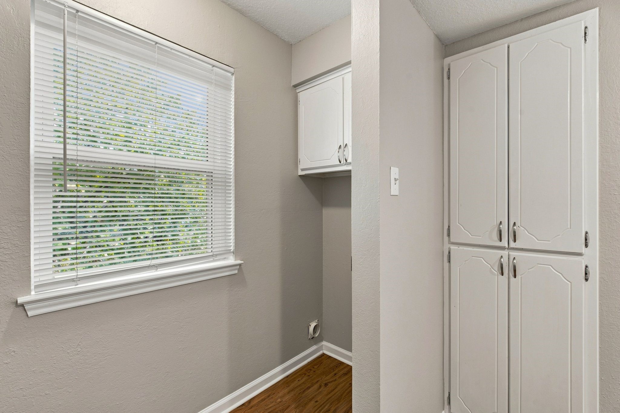 5033 Winder Court