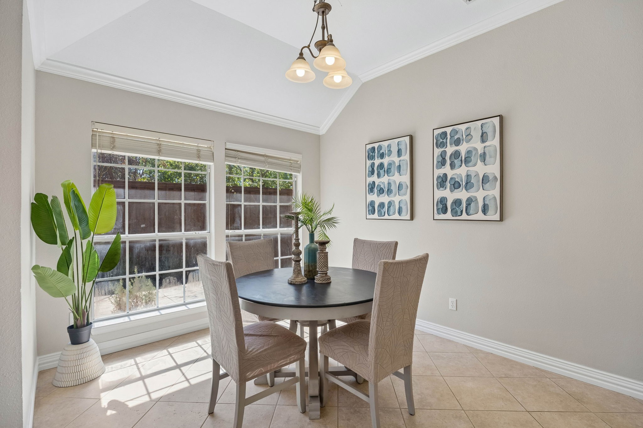 3700 Maywood Court