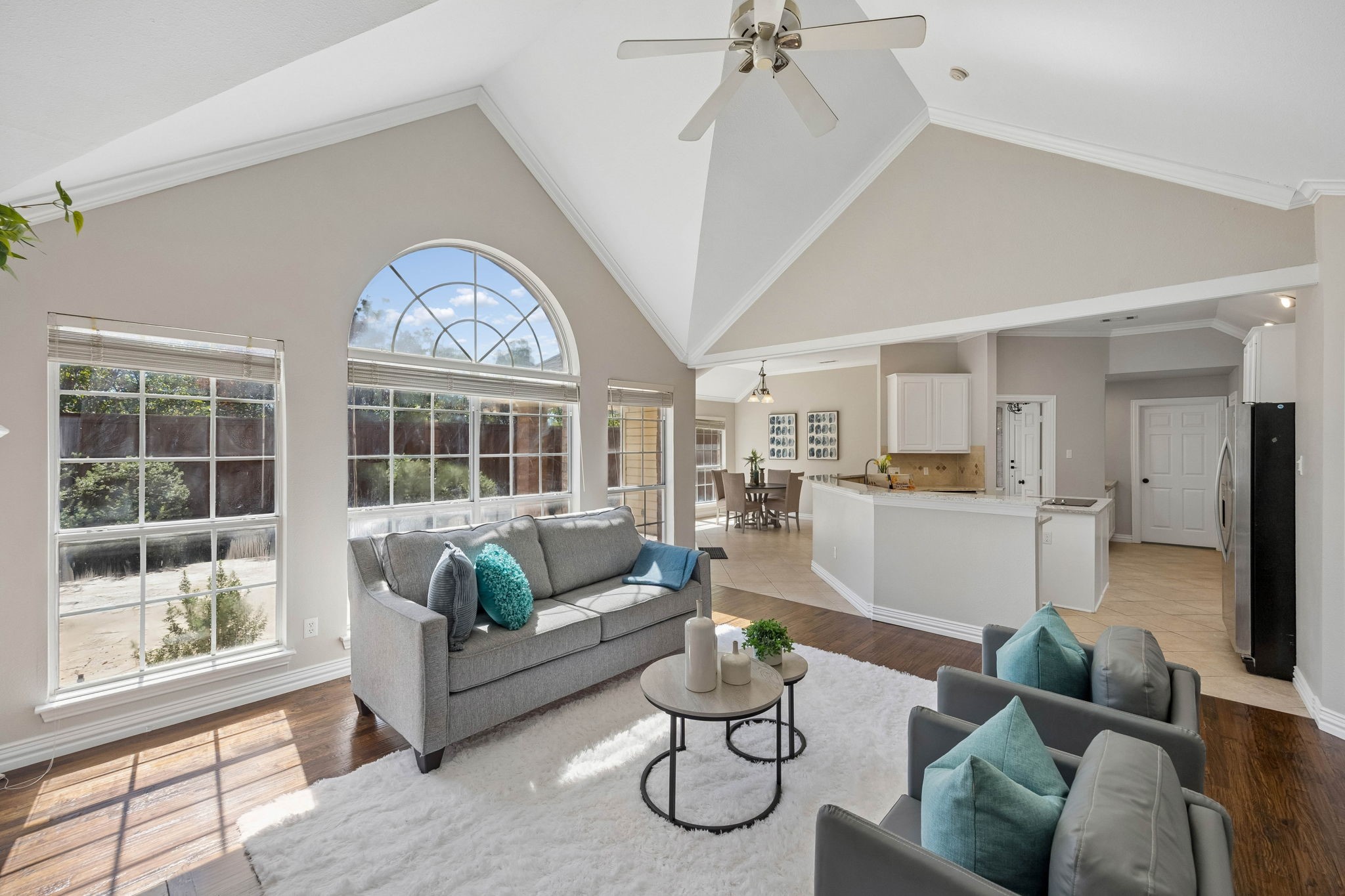 3700 Maywood Court