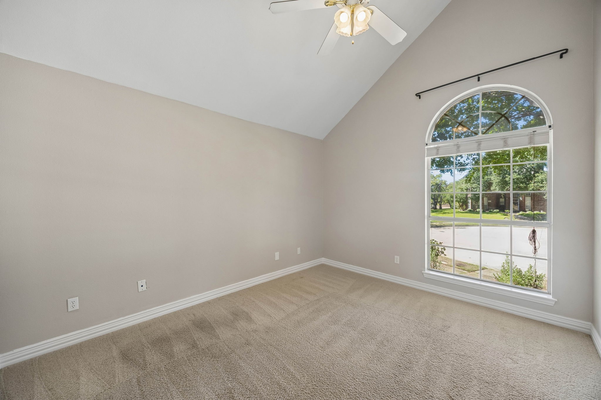 3700 Maywood Court