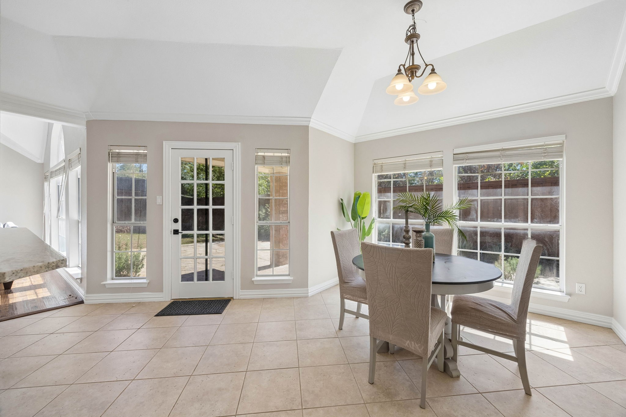 3700 Maywood Court