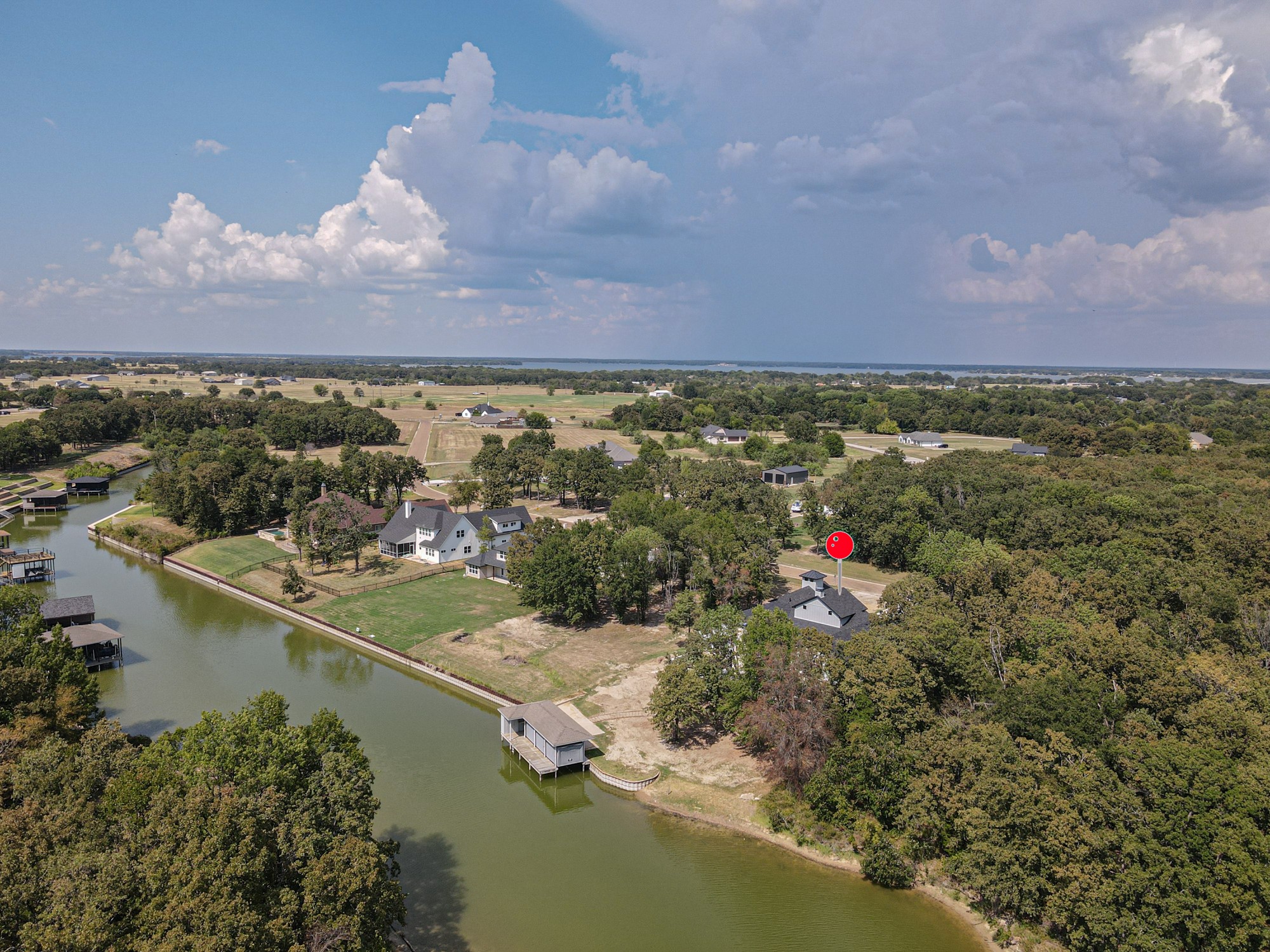 574 Clubhouse Drive