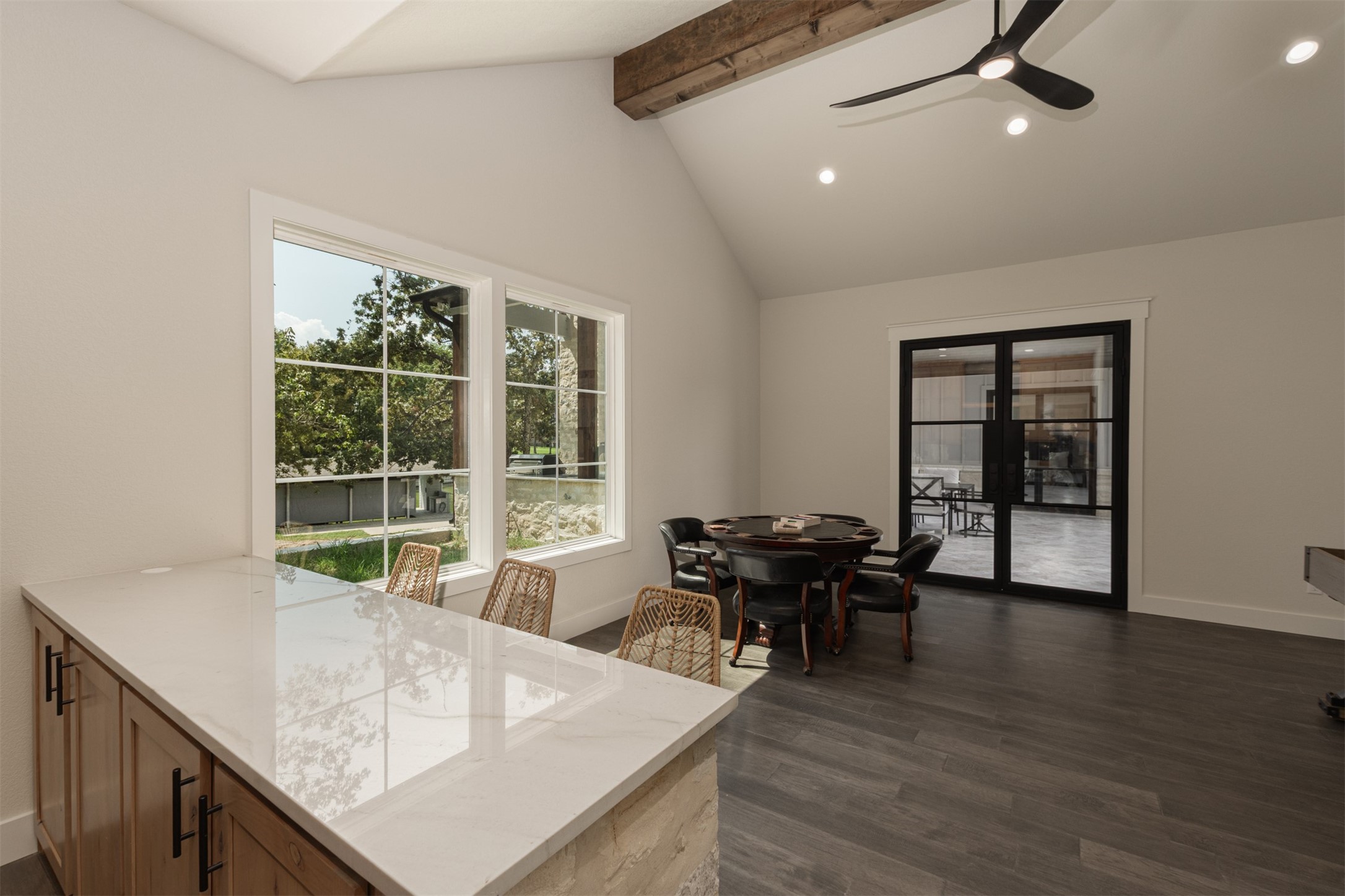 574 Clubhouse Drive