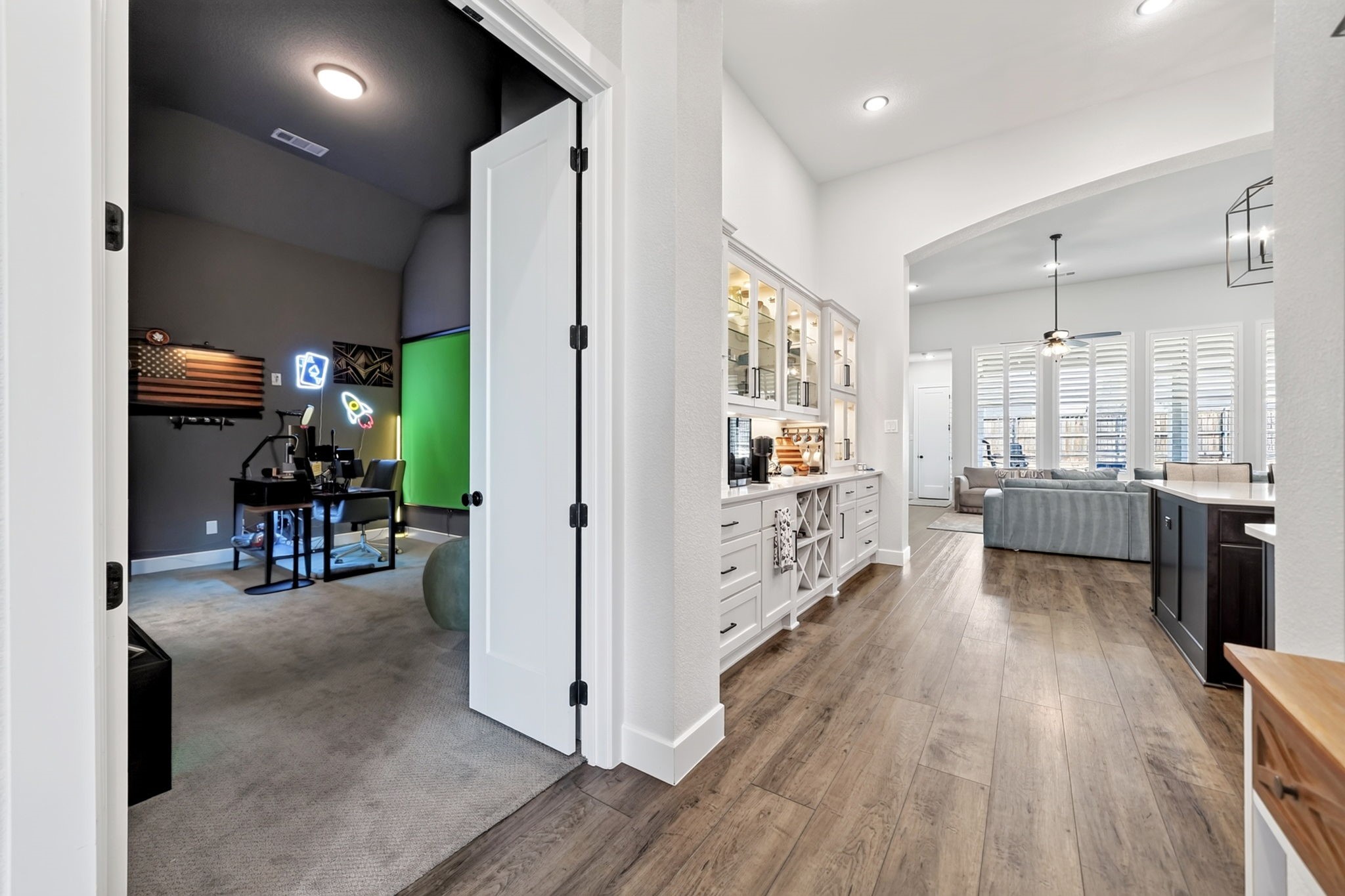 2218 Randas Way