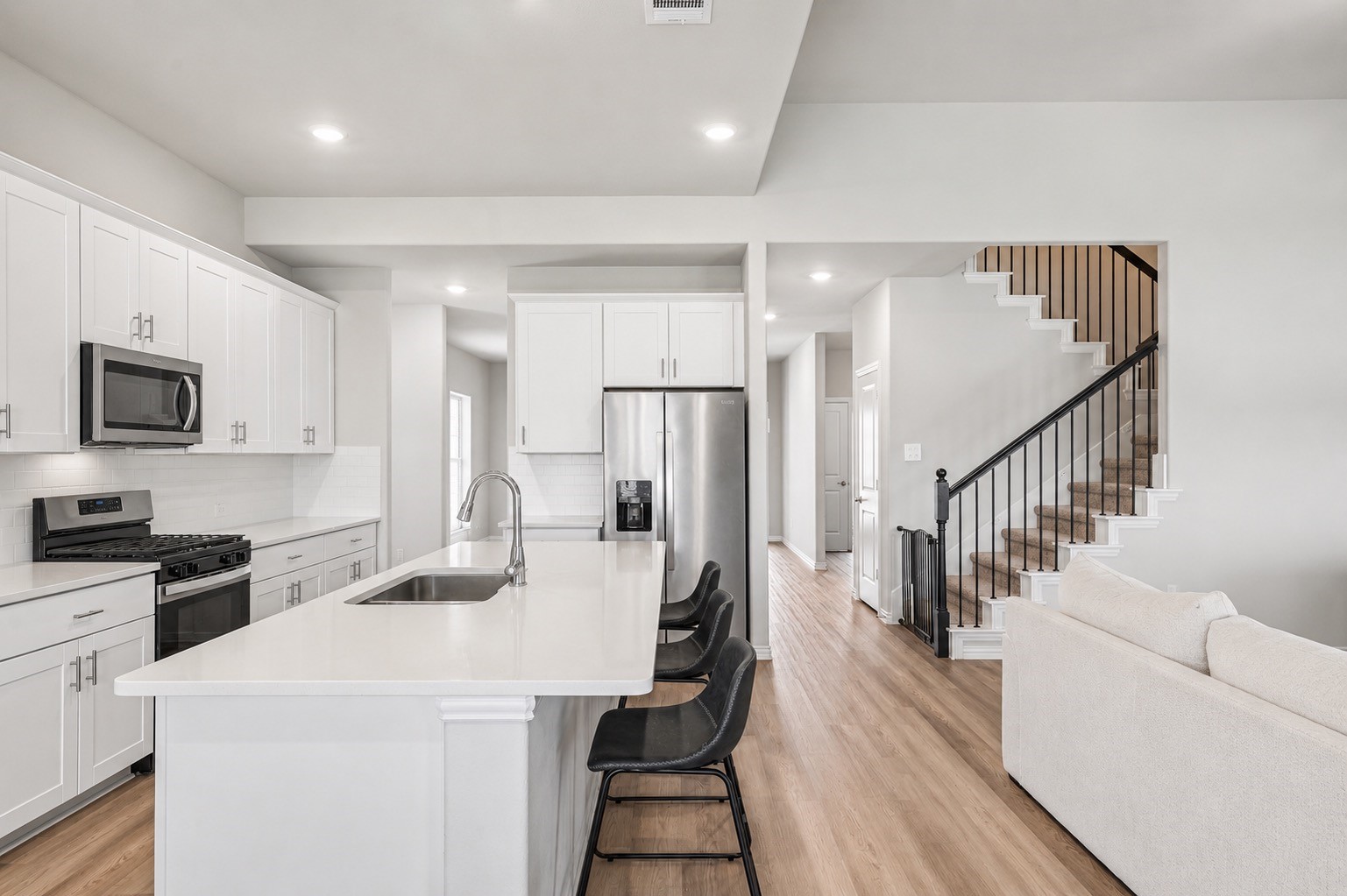 3514 Jb Thomas Drive
