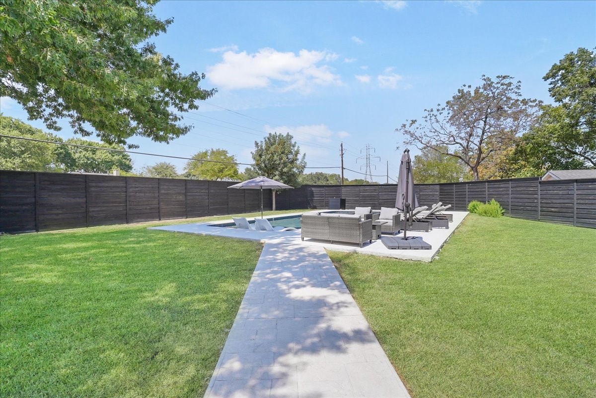 1635 Aurora Drive