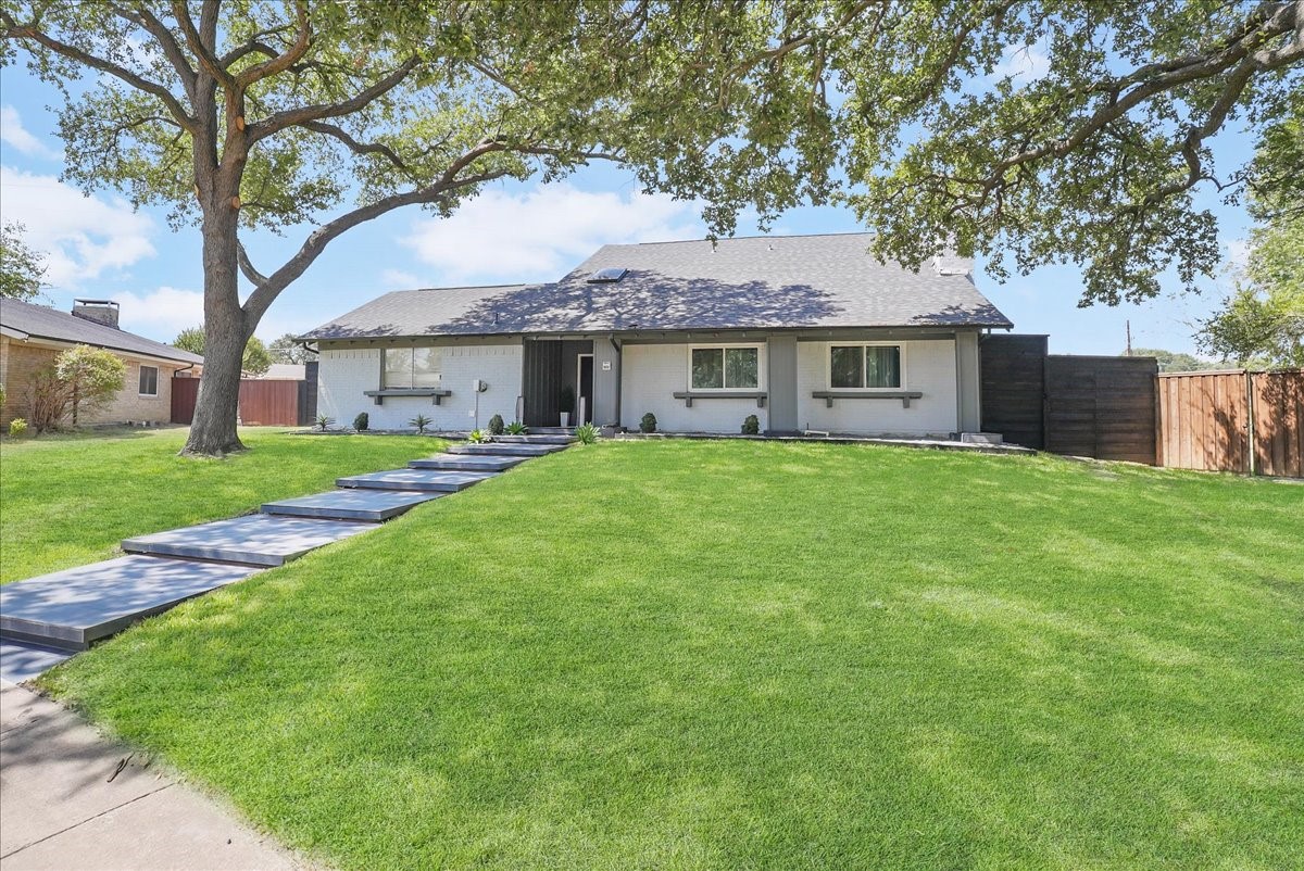 1635 Aurora Drive