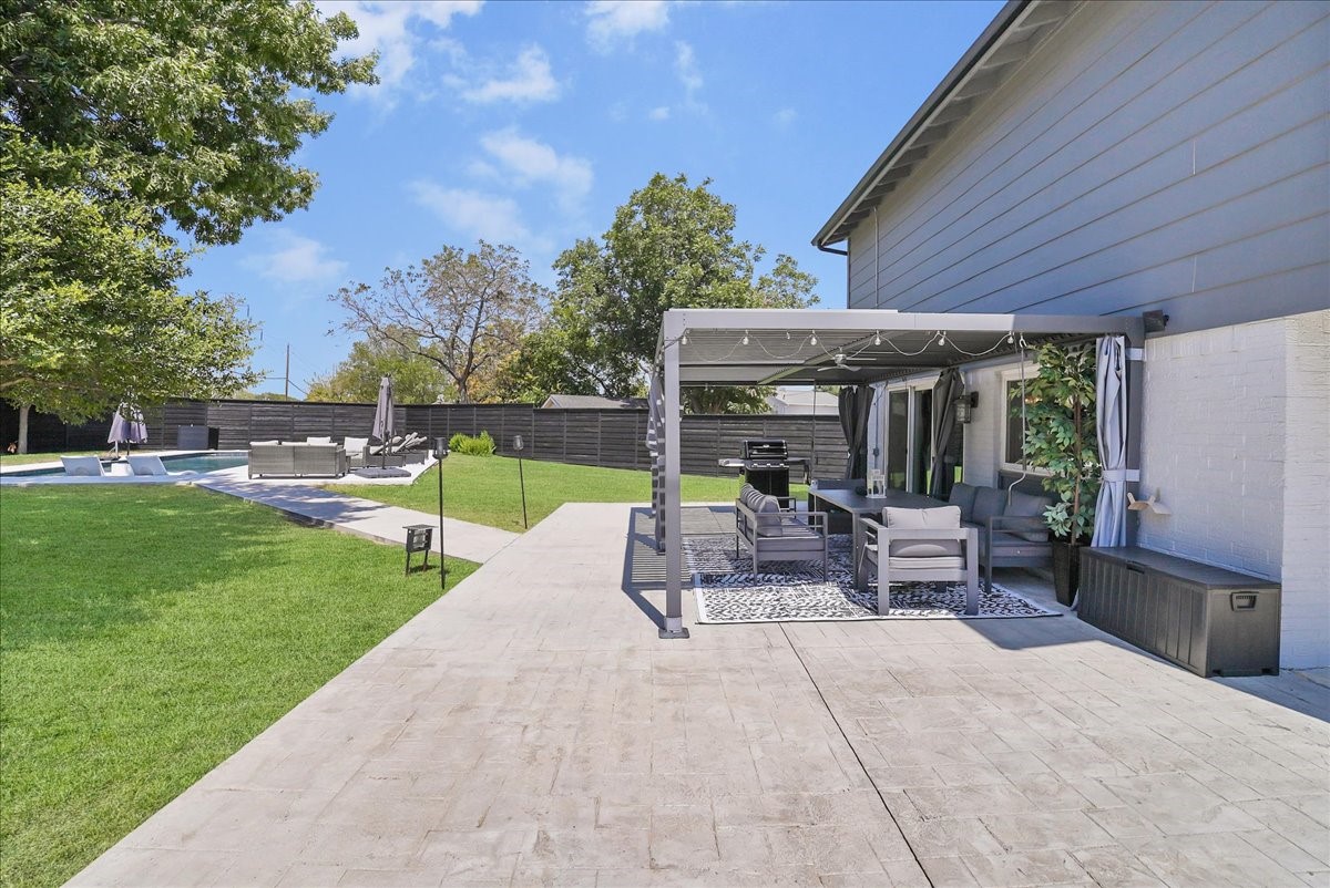 1635 Aurora Drive