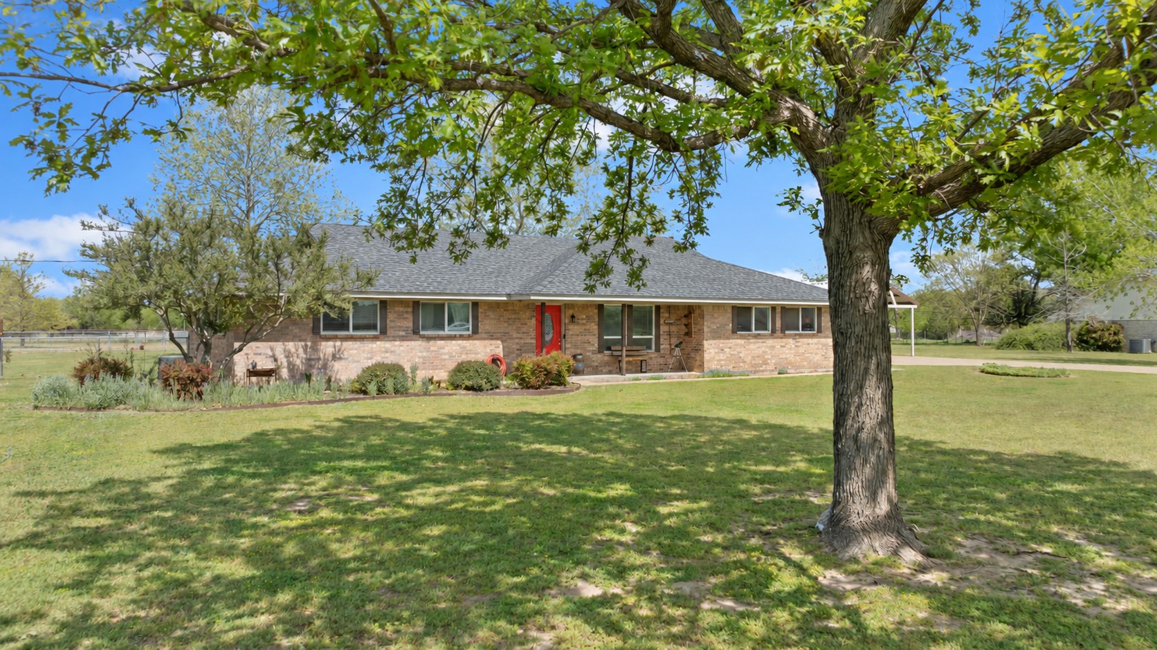 106 Vineyard Street