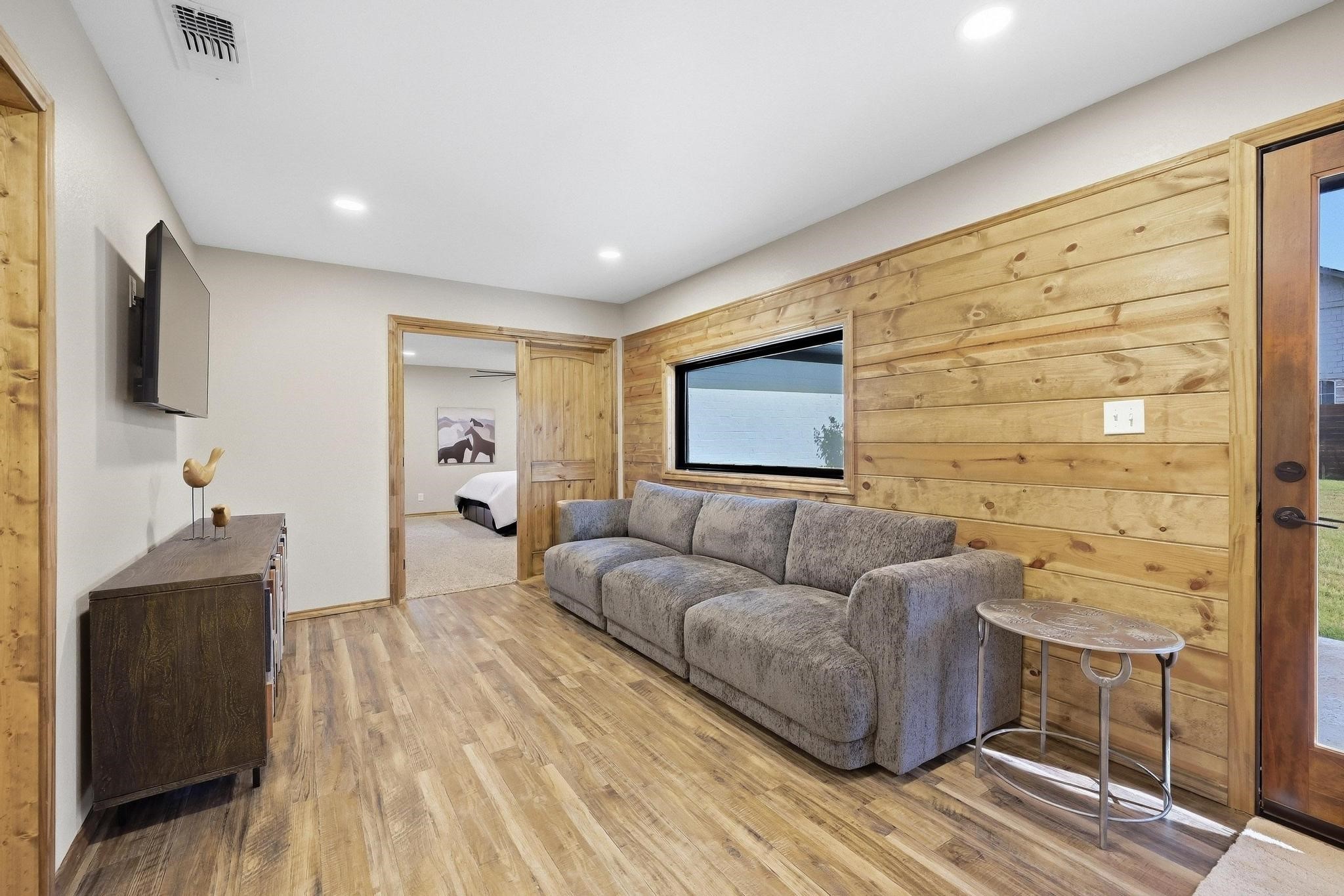 3910 Miranda Drive