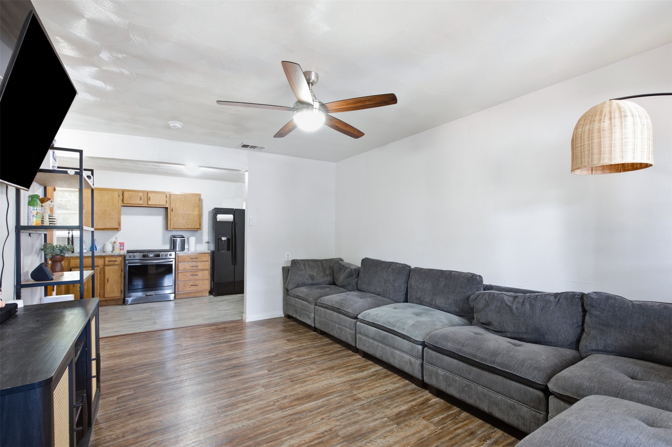 1141 Rancho Drive