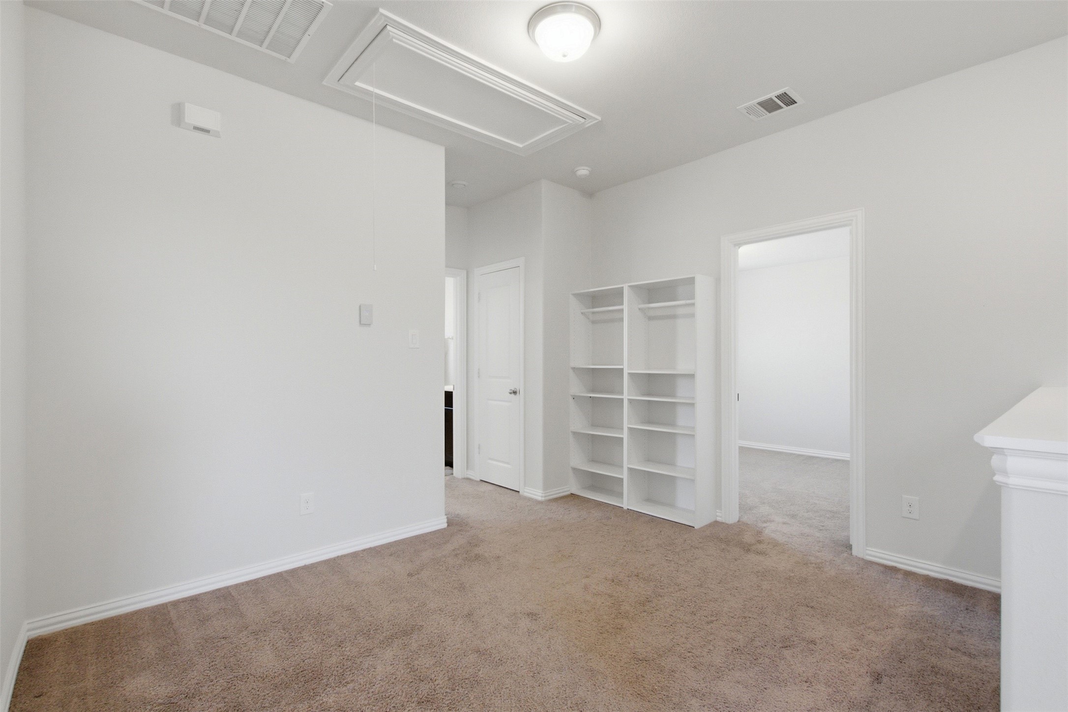 1335 Black Canyon Avenue