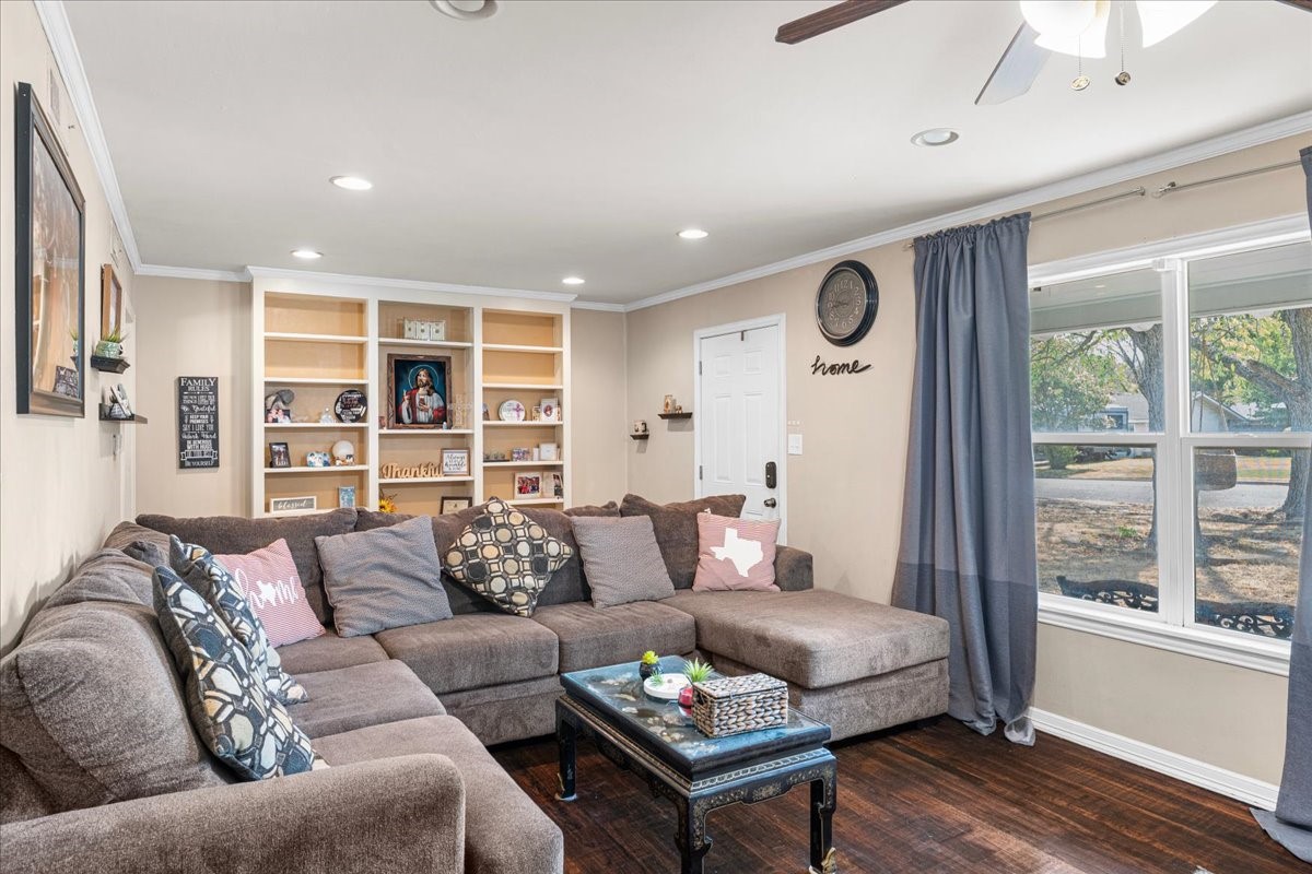 1412 Arlington Drive