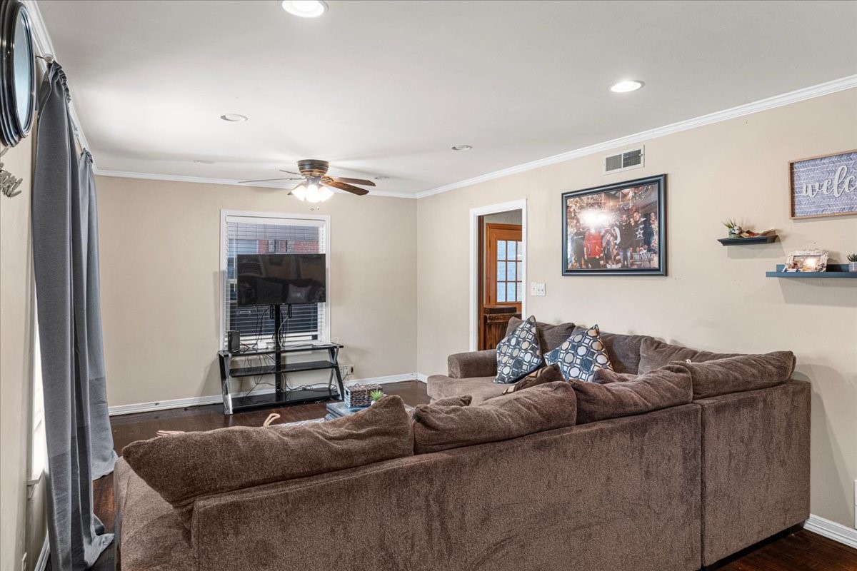 1412 Arlington Drive