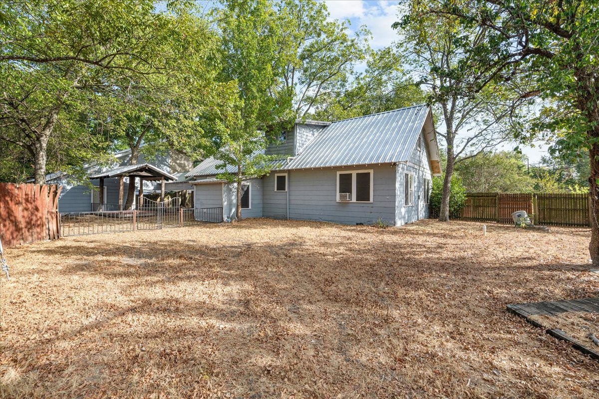 2900 State Highway 22