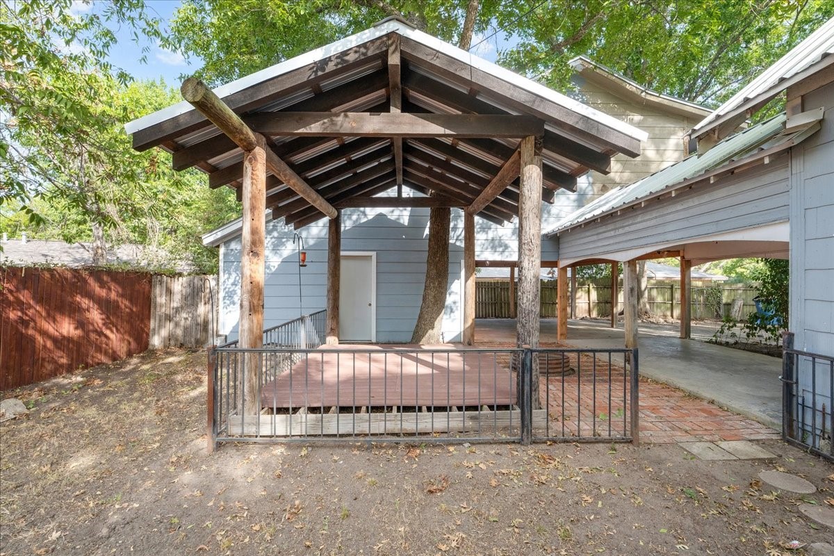 2900 State Highway 22