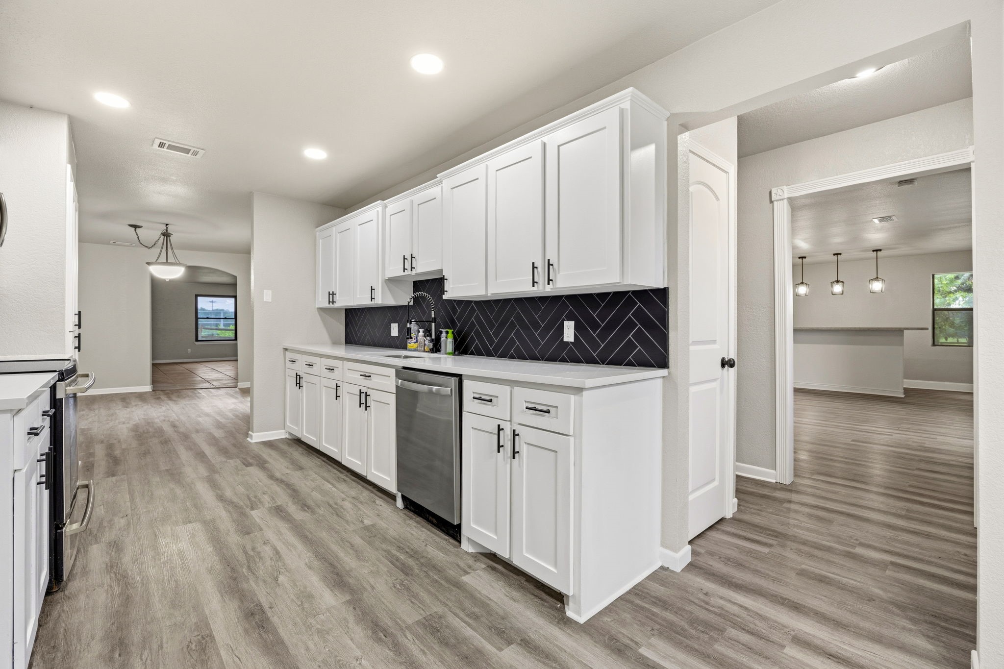 4987 County Road 2664