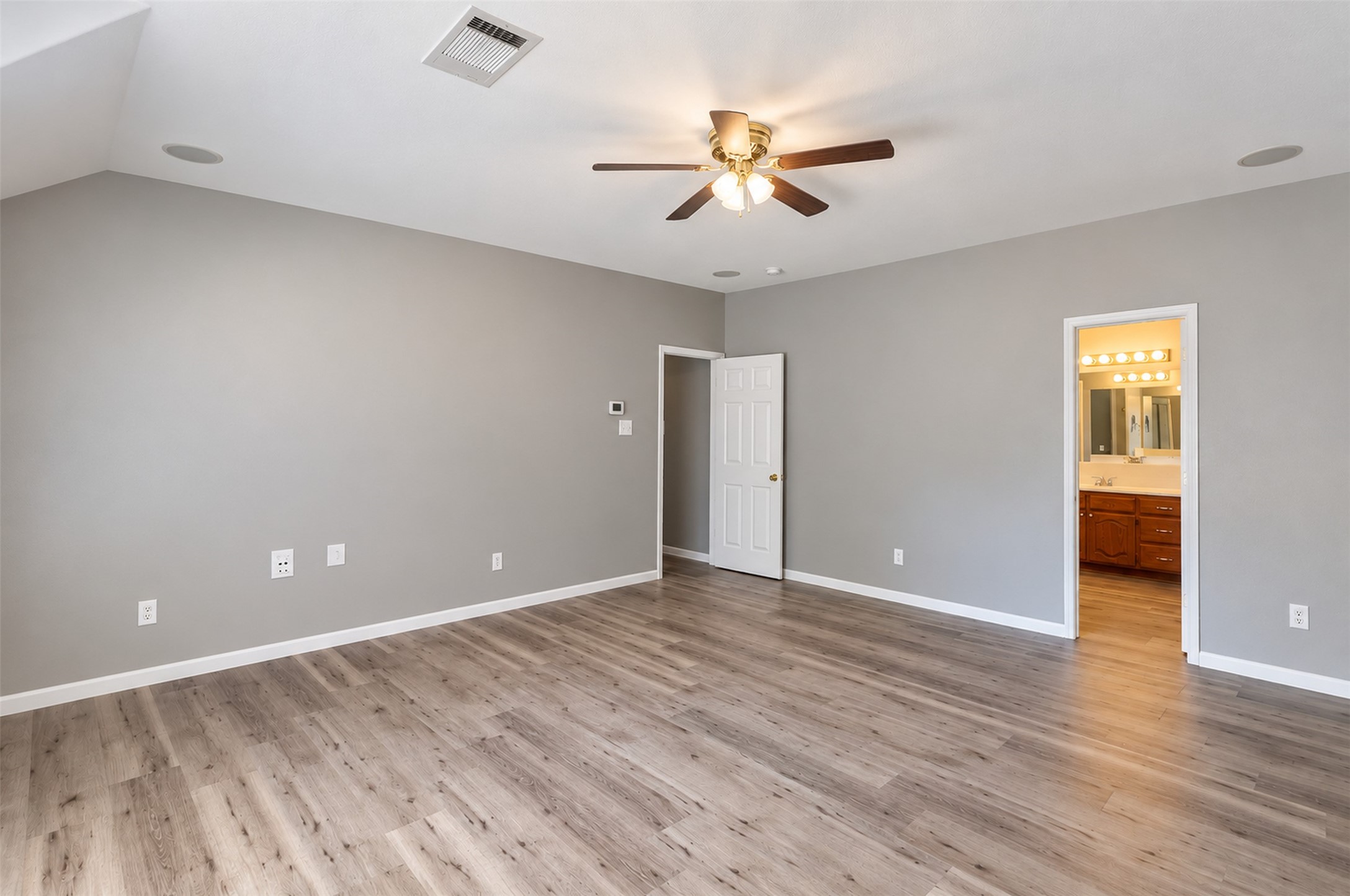 4205 Jasper Court