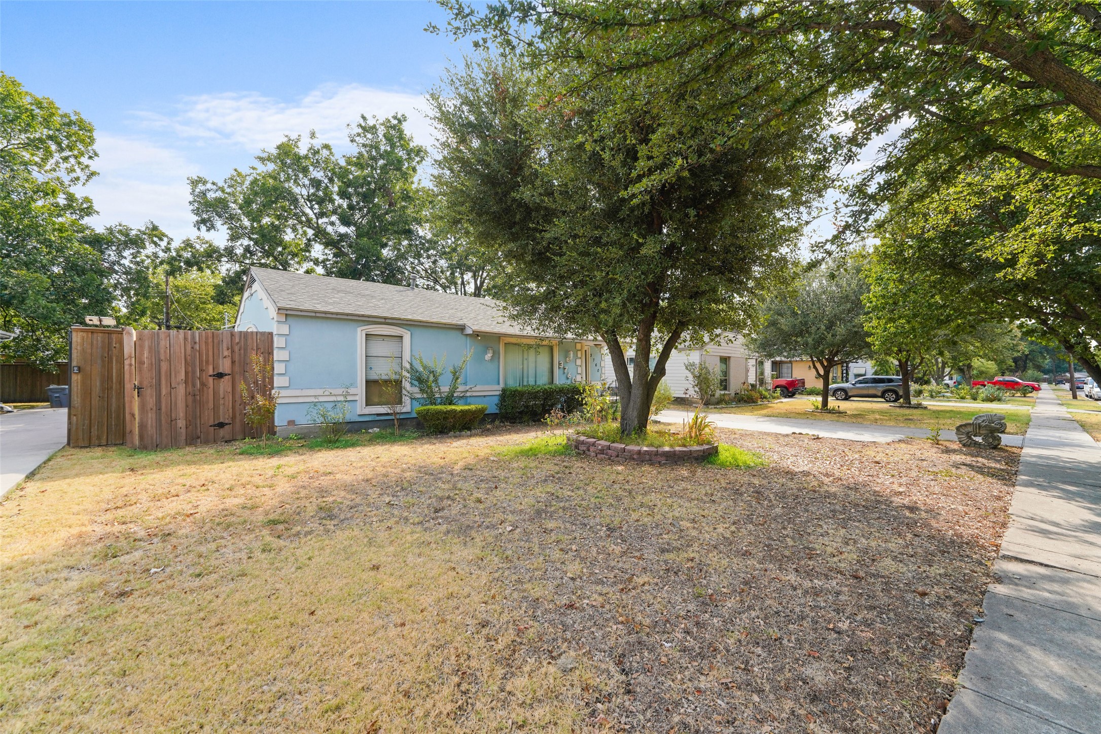 3760 Davila Drive