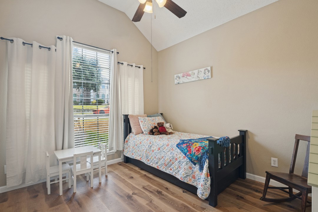 4914 Petersburg Drive