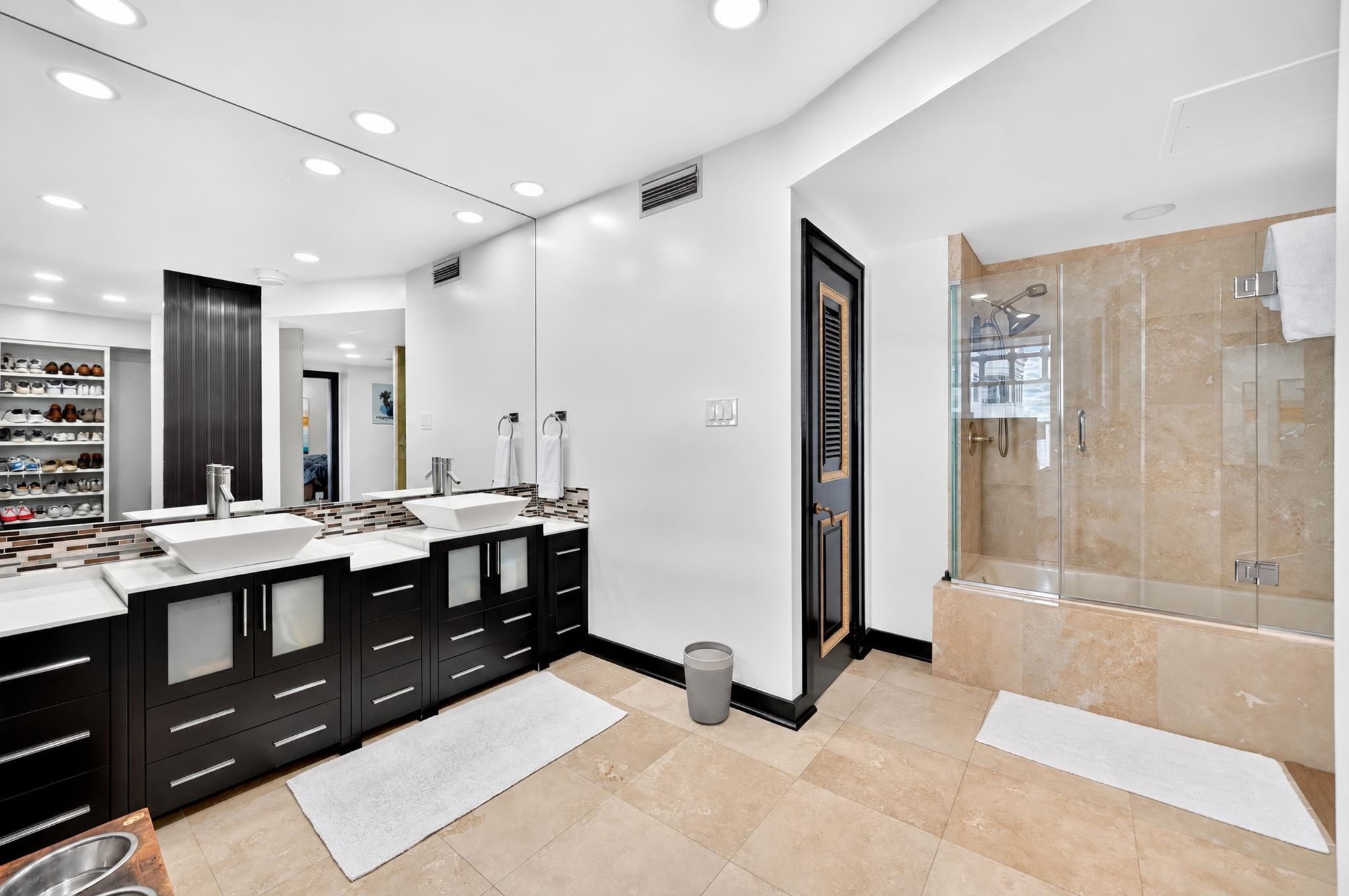 3525 Turtle Creek Boulevard 17B