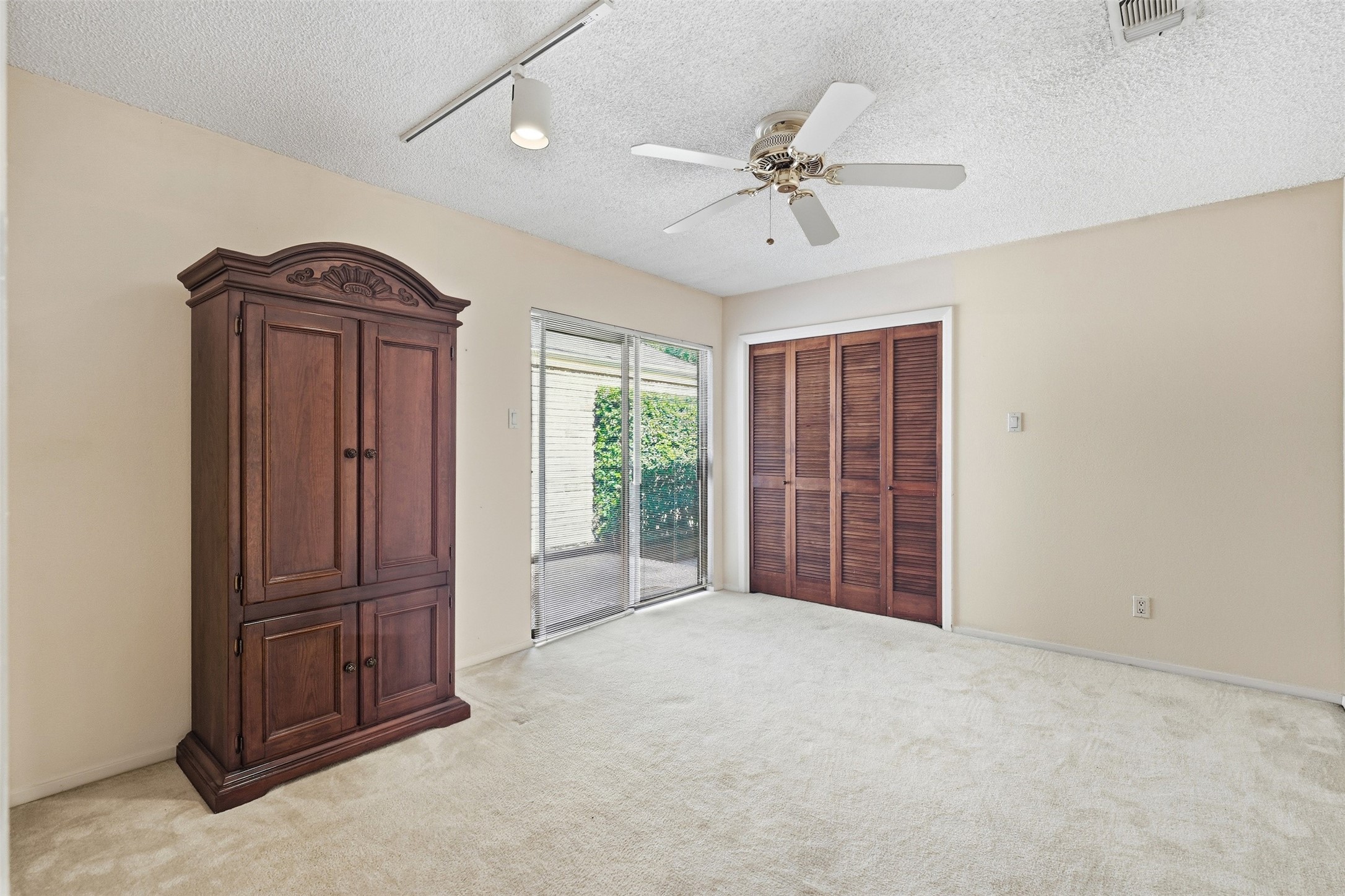 508 Fountainwood Drive