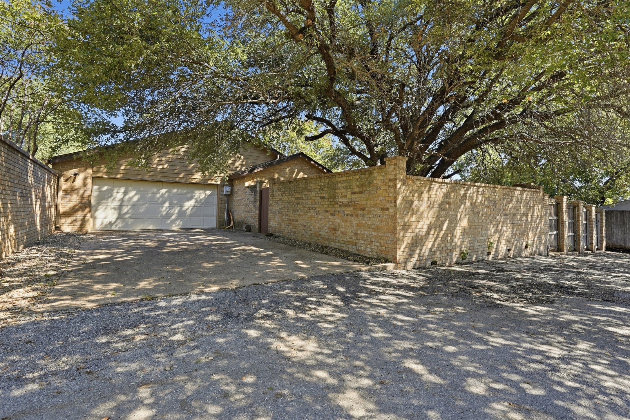 508 Fountainwood Drive