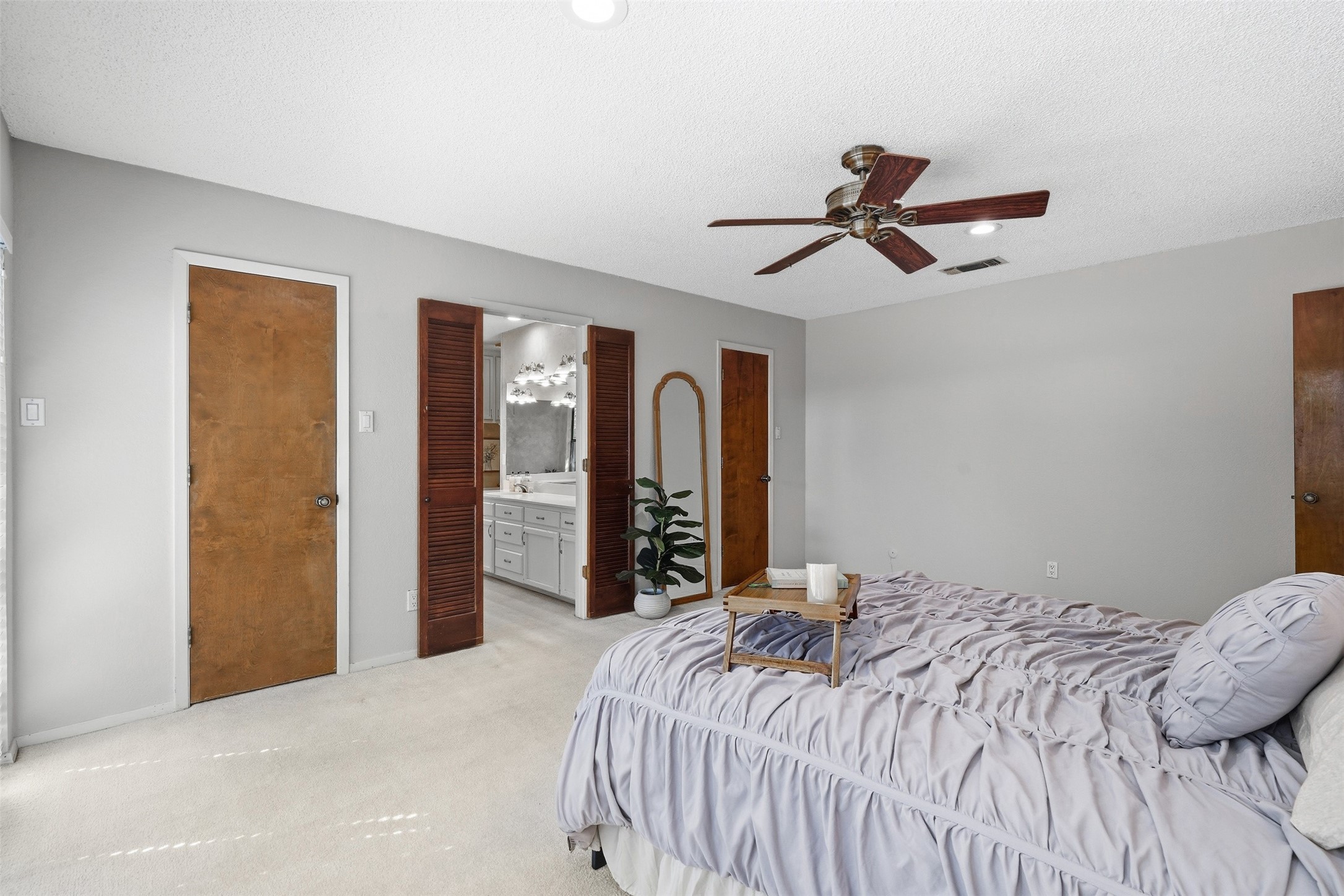 508 Fountainwood Drive