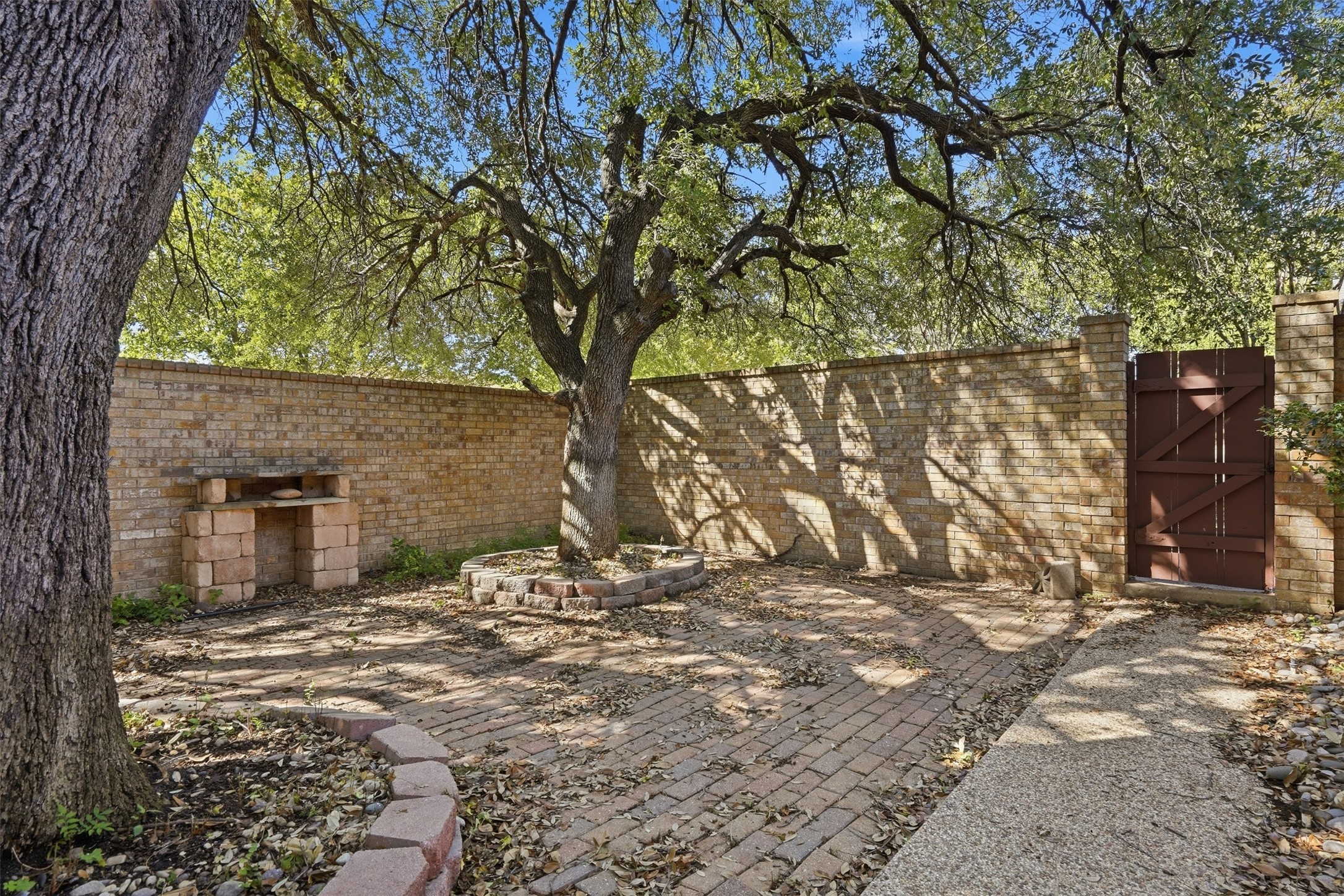 508 Fountainwood Drive