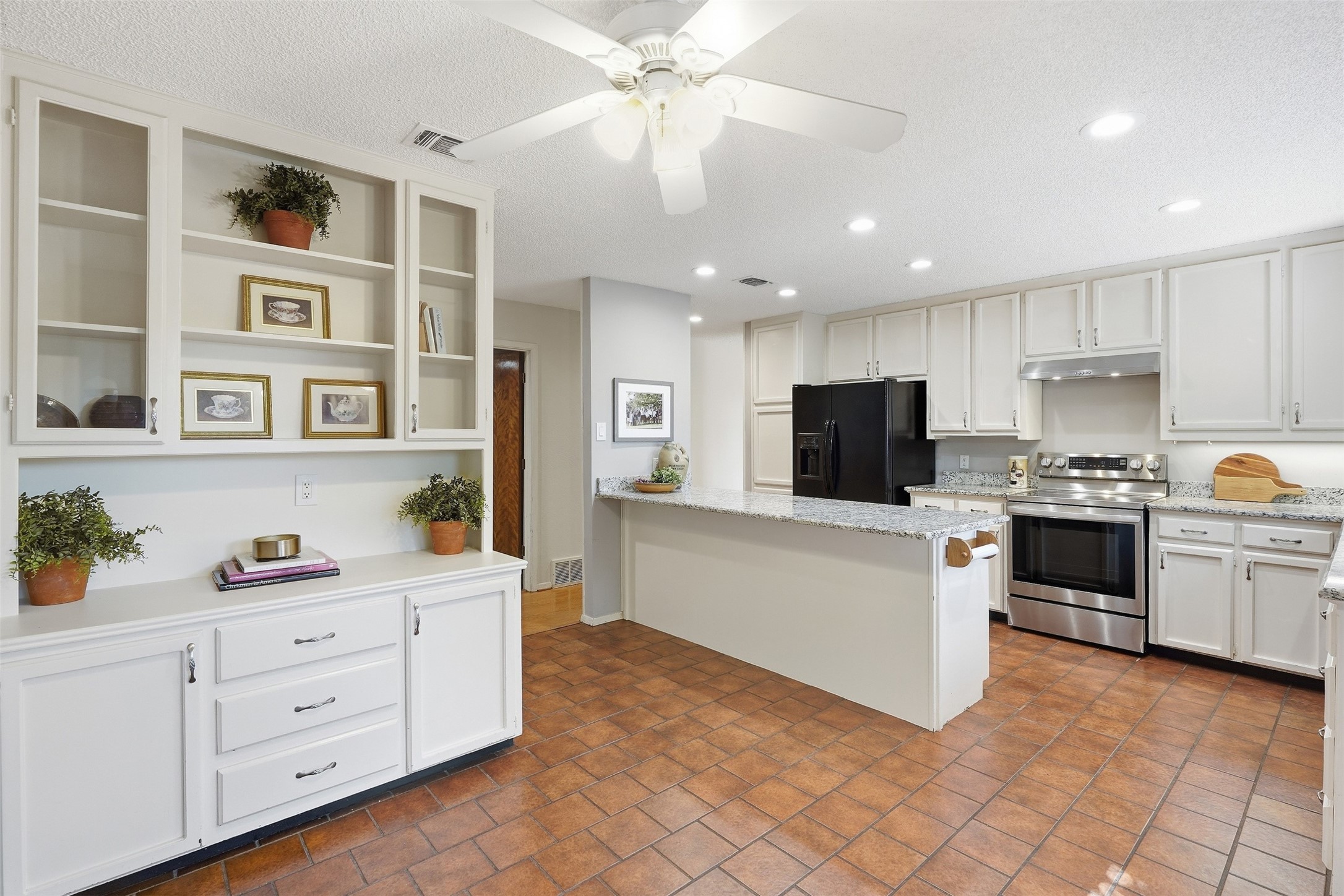 508 Fountainwood Drive