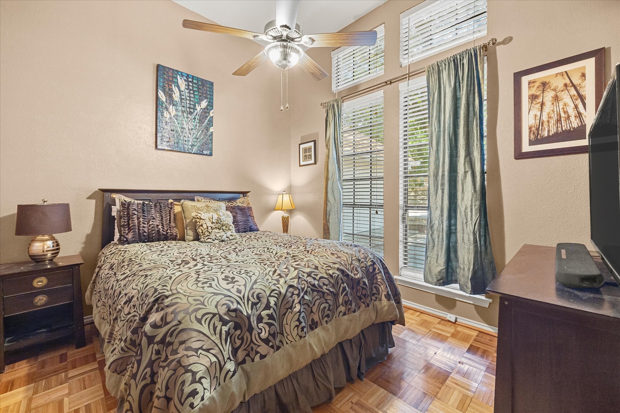 1107 Bayshore Drive