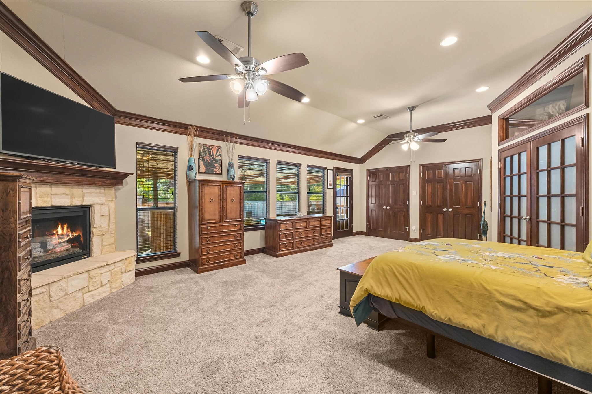 1107 Bayshore Drive