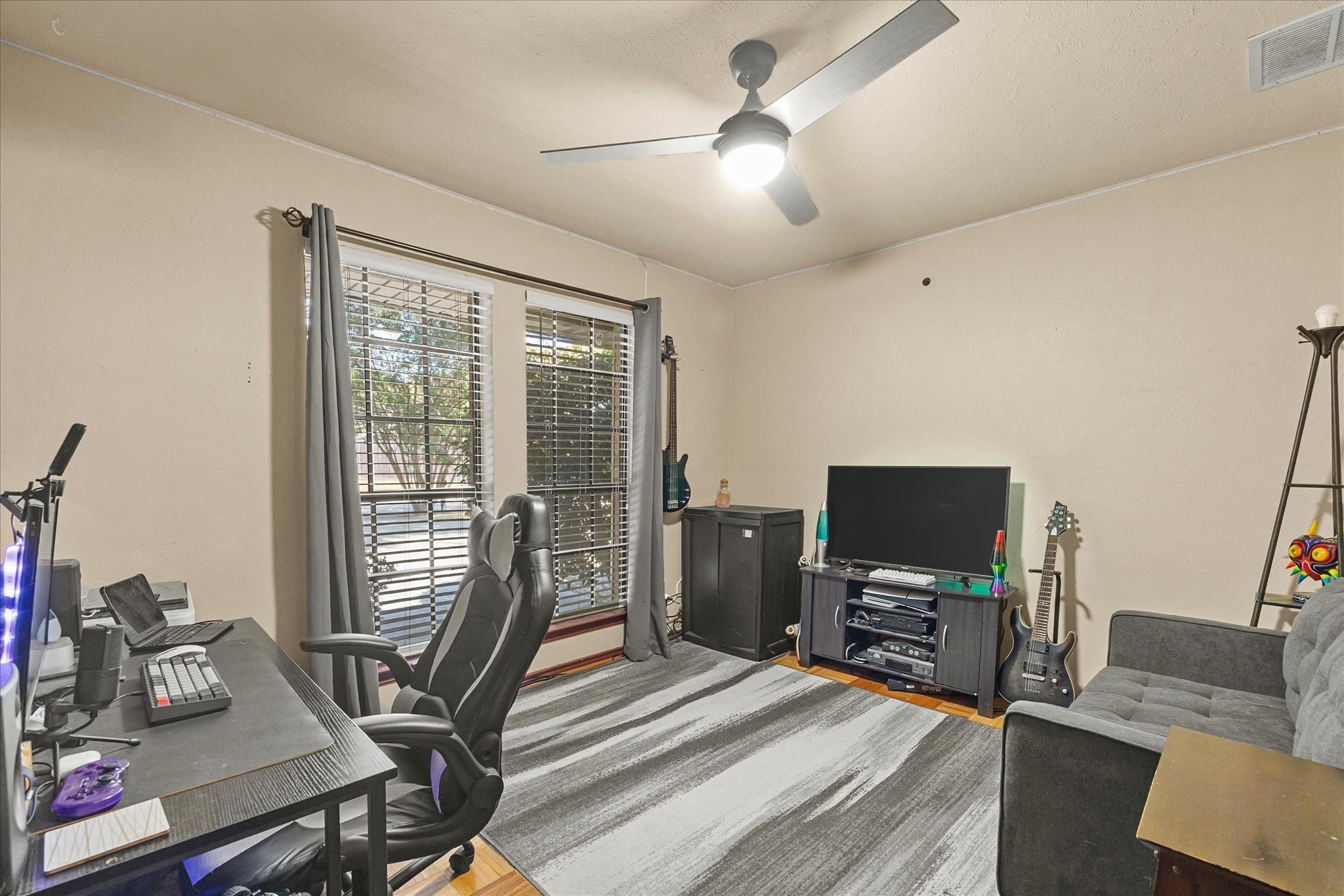 1107 Bayshore Drive