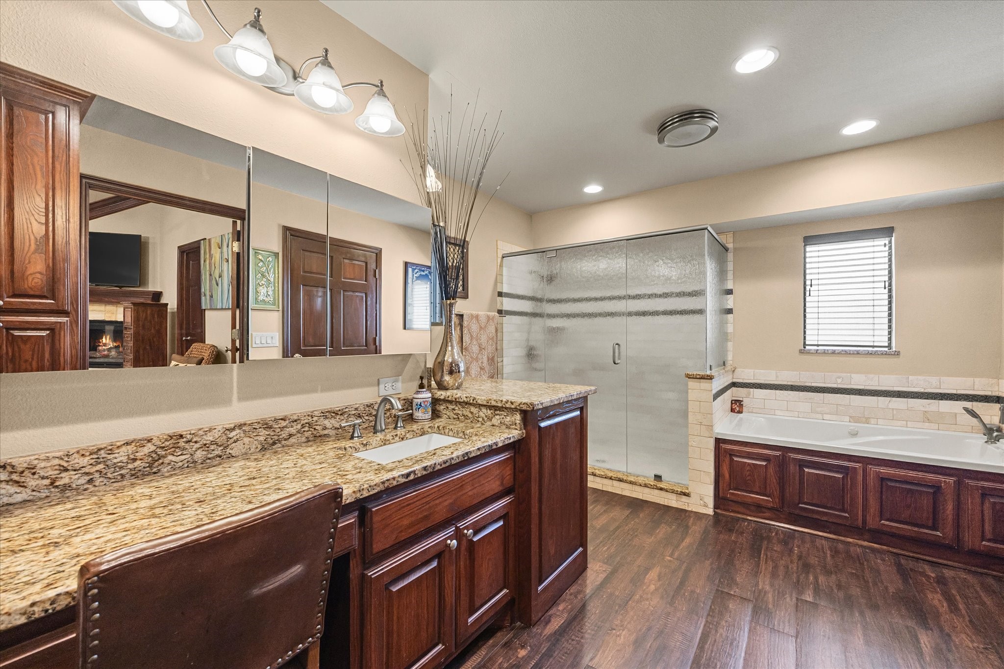 1107 Bayshore Drive